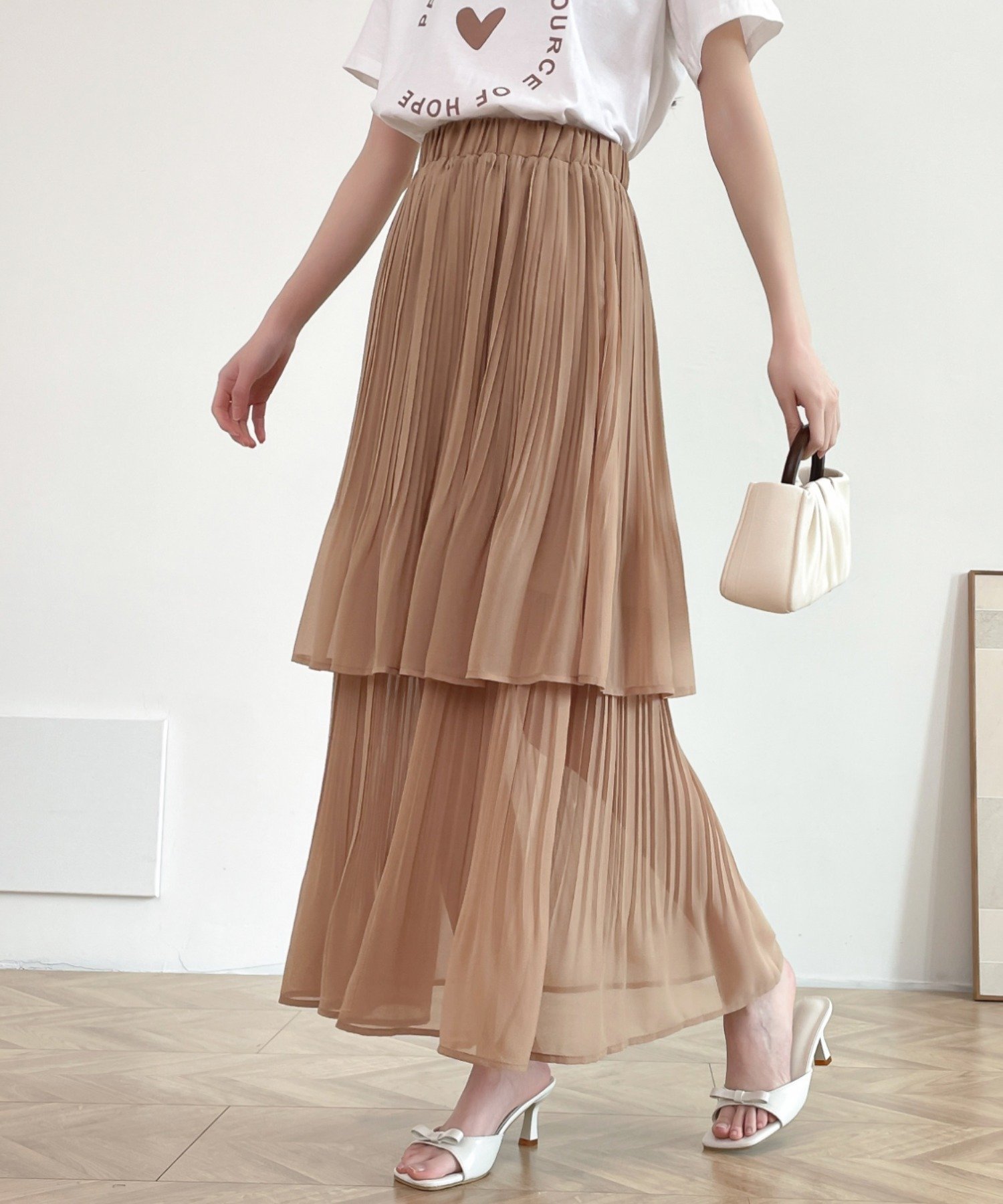 【その他のブランド/Other】のプリーツティアードスカート 人気、トレンドファッション・服の通販 founy(ファニー) 　ファッション　Fashion　レディースファッション　WOMEN　スカート　Skirt　ティアードスカート　Tiered Skirts　おすすめ　Recommend　クラシカル　Classical　サンダル　Sandals　ジャケット　Jacket　ティアード　Tiered　フレア　Flare　プリーツ　Pleats　ランダム　Random　エレガント 上品　Elegant　人気　Popularity　夏　Summer　 other-1|ID: prp329100004525651 ipo3291000000032008408