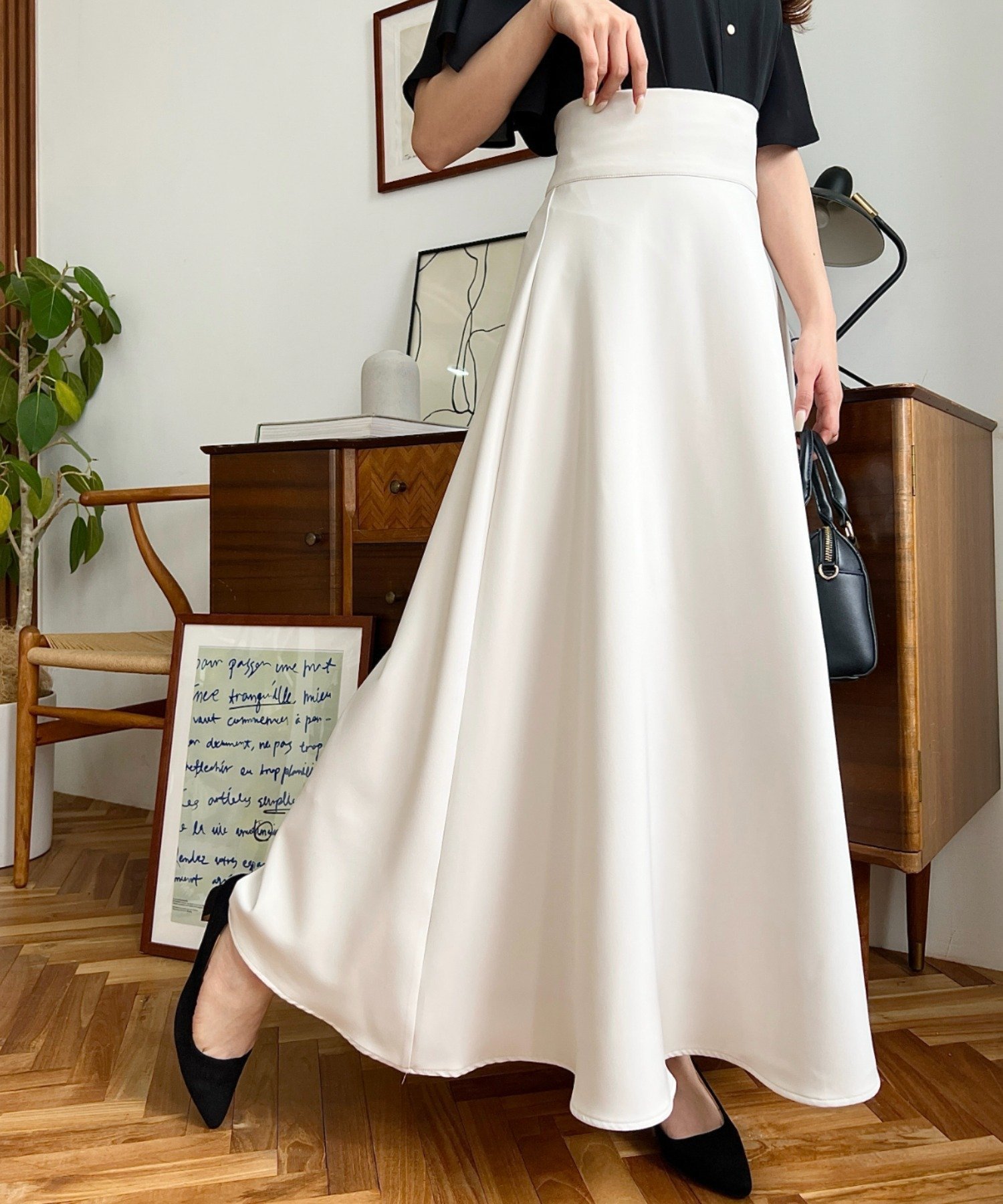 【その他のブランド/Other】のハイウエストボリュームフレアスカート インテリア・キッズ・メンズ・レディースファッション・服の通販 founy(ファニー) 　ファッション　Fashion　メンズファッション　Fashion for Men　クロップド　Cropped, Short Length　ショート　Short, Short Length　シンプル　Simple, Minimal　ジョーゼット　Georgette, Semi-Sheer Fabric　とろみ　Fluid, Flowy Fabric　トレンド　Trend, Trending Now　フェミニン　Feminine, Girly　フレア　Flare, Flared　ポケット　Pocket, Pocket Detail　おすすめ　Recommended / Our Picks　エレガント 上品　Elegant　アイボリー|ID: prp329100004525699 ipo3291000000032774919