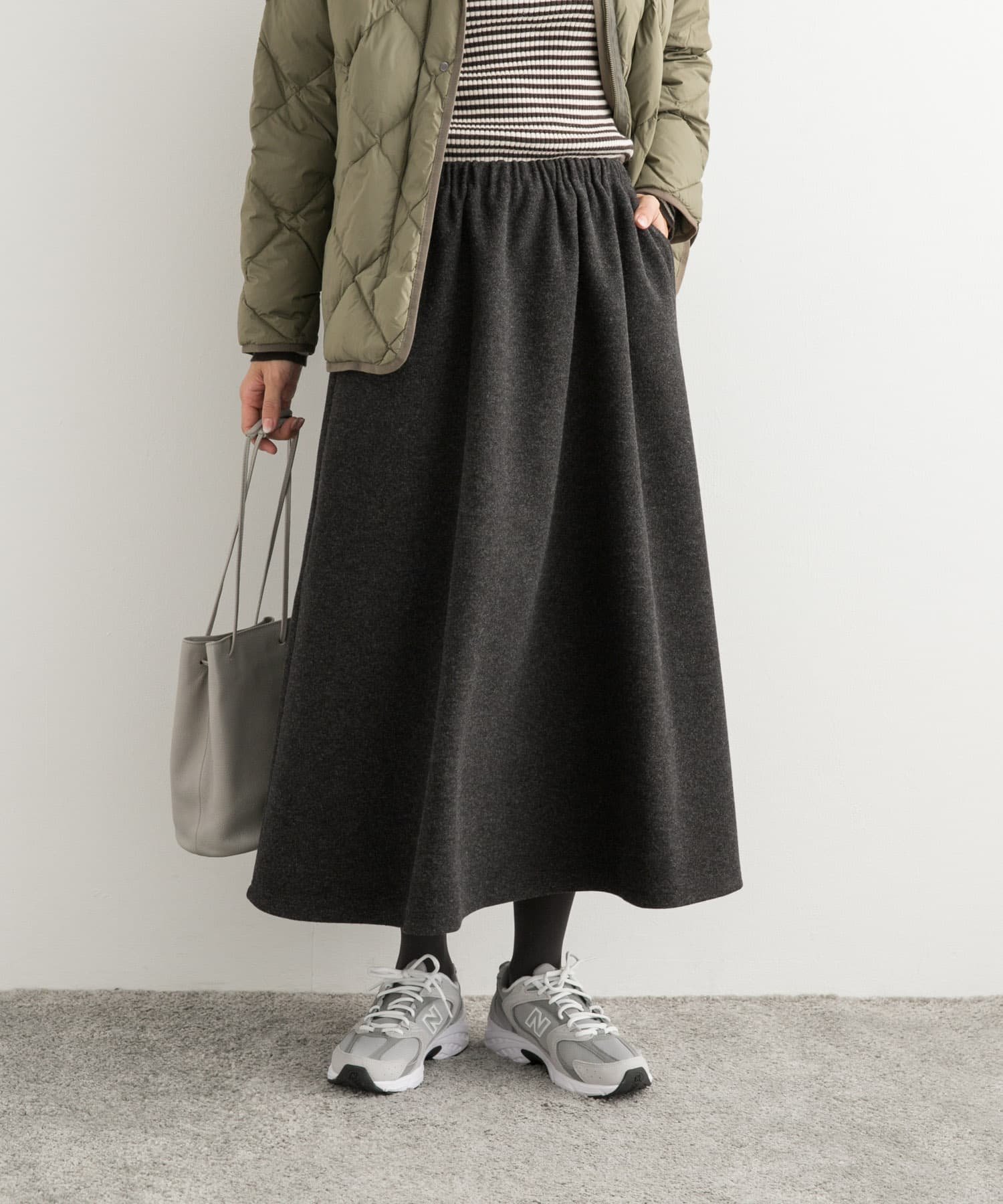 【アーバンリサーチ ドアーズ/URBAN RESEARCH DOORS】のカットギャザースカート インテリア・キッズ・メンズ・レディースファッション・服の通販 founy(ファニー) 　ファッション　Fashion　レディースファッション　WOMEN　スカート　Skirt　2024年　2024　2024-2025秋冬・A/W　Aw/Autumn/Winter/Fw/Fall/2024-2025　冬　Winter　ギャザー　Gather　シンプル　Simple　ジャージー　Jersey　スウェット　Sweat　フレア　Flare　リラックス　Relax　A/W・秋冬　Aw・Autumn/Winter・Fw・Fall-Winter　CHARCOAL|ID: prp329100004525713 ipo3291000000032008671