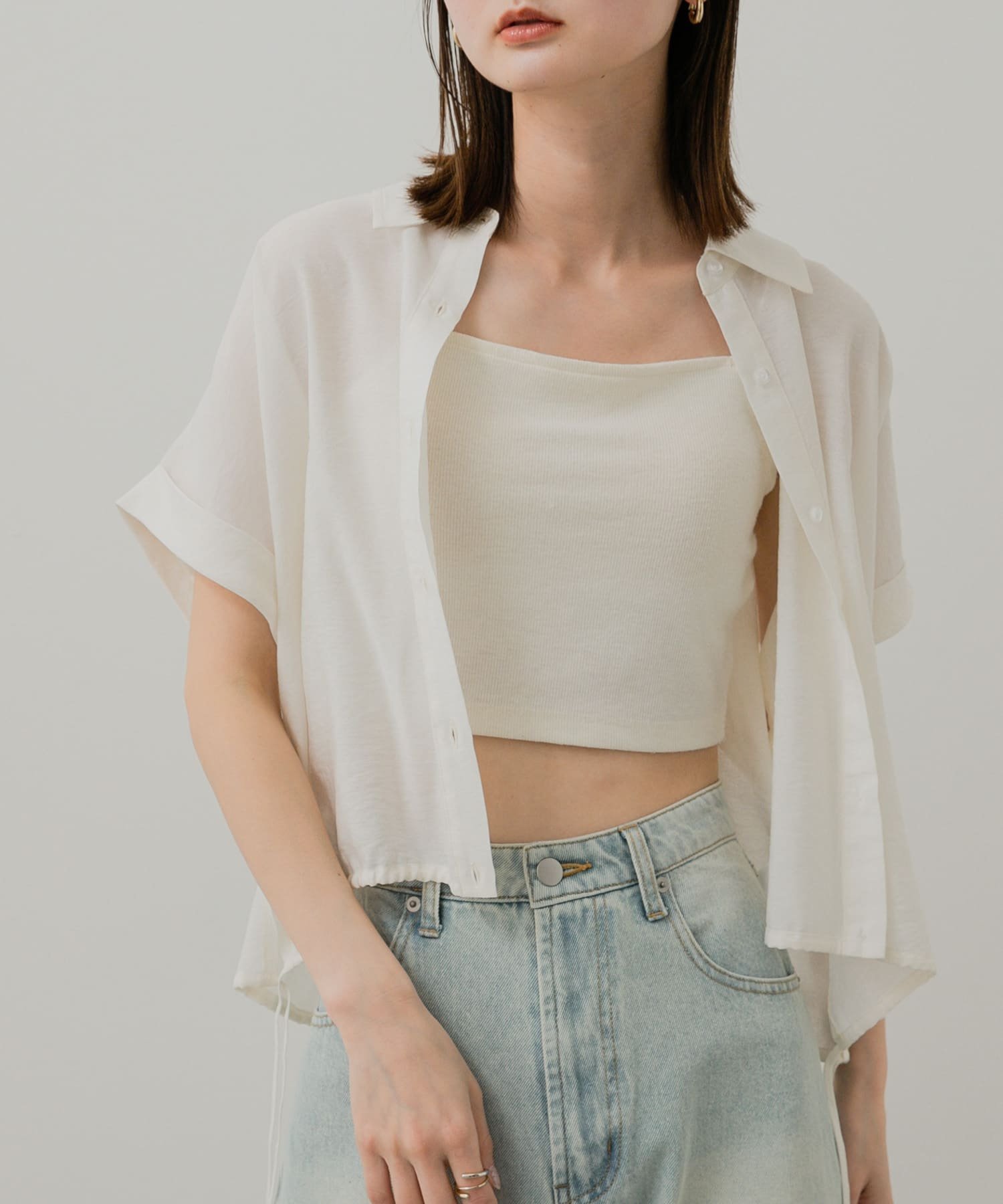 【センスオブプレイス/SENSE OF PLACE by URBAN RESEARCH】のクロップドバルーンブラウス インテリア・キッズ・メンズ・レディースファッション・服の通販 founy(ファニー) 　ファッション　Fashion　レディースファッション　WOMEN　トップス・カットソー　Tops/Tshirt　シャツ/ブラウス　Shirts/Blouses　2025年　2025　2025春夏・S/S　Ss,Spring/Summer,2025　クロップド　Cropped　デニム　Denim　夏　Summer　S/S・春夏　Ss・Spring/Summer　OFF WHITE|ID: prp329100004525715 ipo3291000000032008677