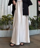 【チャオパニックティピー/CIAOPANIC TYPY】の【チェック柄登場/華奢見えが叶う】スタイルアップサテンスカート オフホワイト|ID: prp329100004525784 ipo3291000000034577238