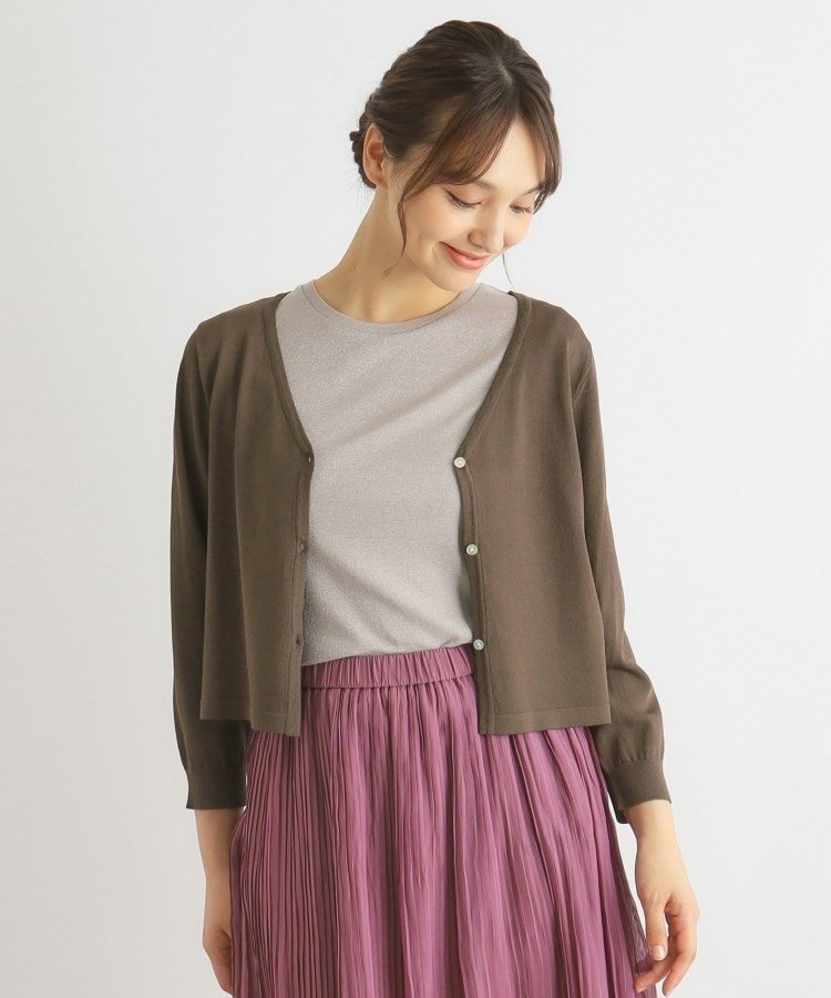 【ローラアシュレイ/LAURA ASHLEY】の【接触冷感/洗える/ショート丈】Vネックカーディガン インテリア・キッズ・メンズ・レディースファッション・服の通販 founy(ファニー) 　ファッション　Fashion　レディースファッション　WOMEN　トップス・カットソー　Tops/Tshirt　カーディガン　Cardigans　Vネック　V-Neck　カーディガン　Cardigan　ショート　Short　シンプル　Simple　夏　Summer　洗える　Washable　ブラウン|ID: prp329100004525838 ipo3291000000032009204