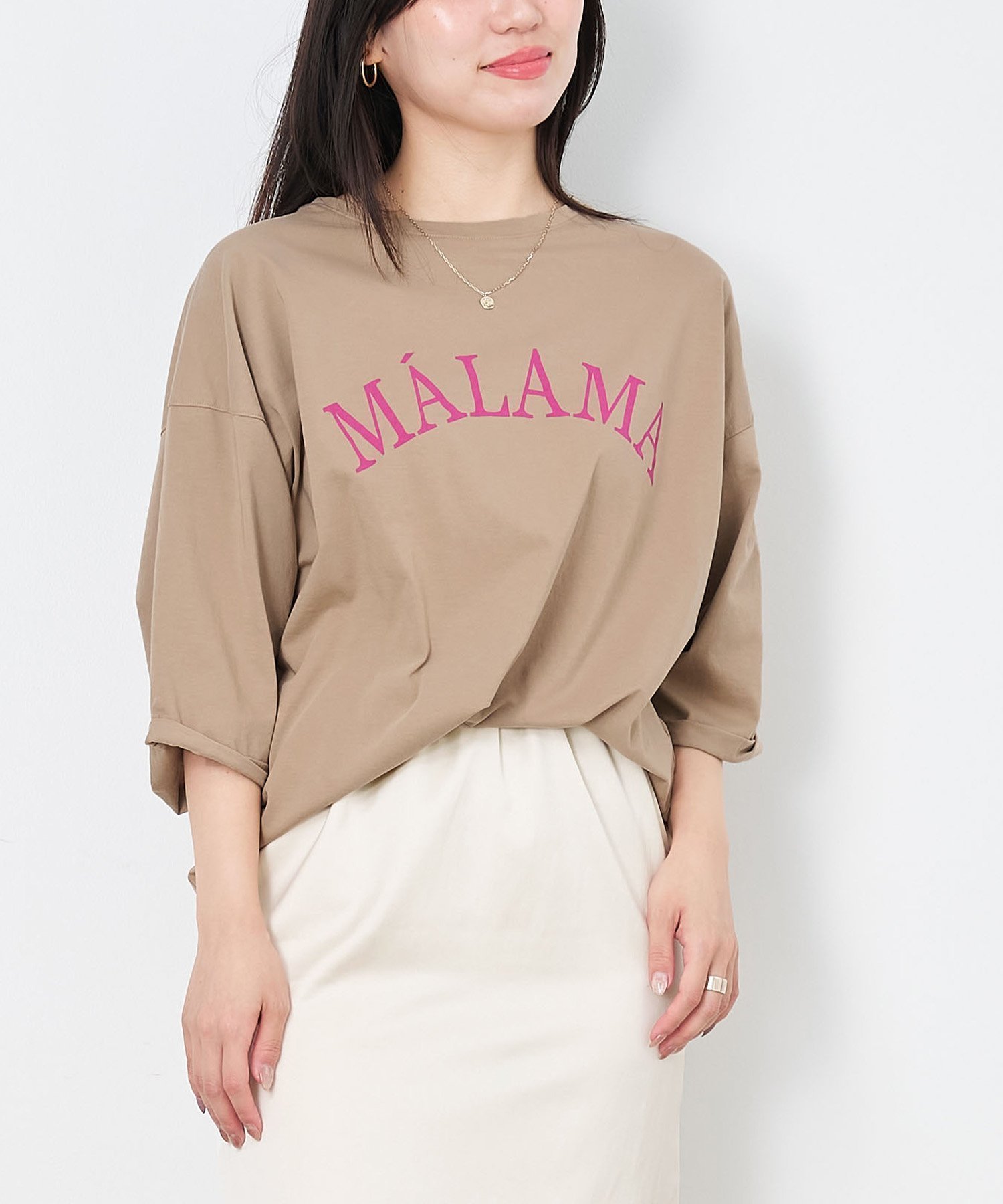 【マイカ ディール/MICA & DEAL】のMALAMA ロゴプリントプルオーバー インテリア・キッズ・メンズ・レディースファッション・服の通販 founy(ファニー) 　ファッション　Fashion　レディースファッション　WOMEN　トップス・カットソー　Tops/Tshirt　プルオーバー　Pullover　今季　This Season　シルク　Silk　プリント　Print　BEIGE|ID: prp329100004525853 ipo3291000000032009273