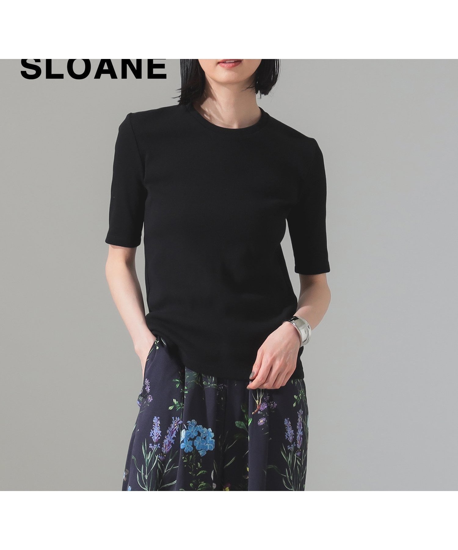 【デミルクス ビームス/Demi-Luxe BEAMS】の【別注】スタイリスト佐藤佳菜子 * SLOANE / クルーネック リブTシャツ インテリア・キッズ・メンズ・レディースファッション・服の通販 founy(ファニー) 　ファッション　Fashion　レディースファッション　WOMEN　トップス・カットソー　Tops/Tshirt　シャツ/ブラウス　Shirts/Blouses　ロング / Tシャツ　T-Shirts　インナー　Inner　春　Spring　カットソー　Cut And Sew　カーディガン　Cardigan　コラボ　Collaboration　コレクション　Collection　シンプル　Simple　ジャケット　Jacket　スクエア　Square　タンク　Tank　テレコ　Tereko　トリプル　Triple　人気　Popularity　フィット　Fit　別注　Special Order　S/S・春夏　Ss・Spring/Summer　夏　Summer　エレガント 上品　Elegant　BLACK|ID: prp329100004525899 ipo3291000000032274811
