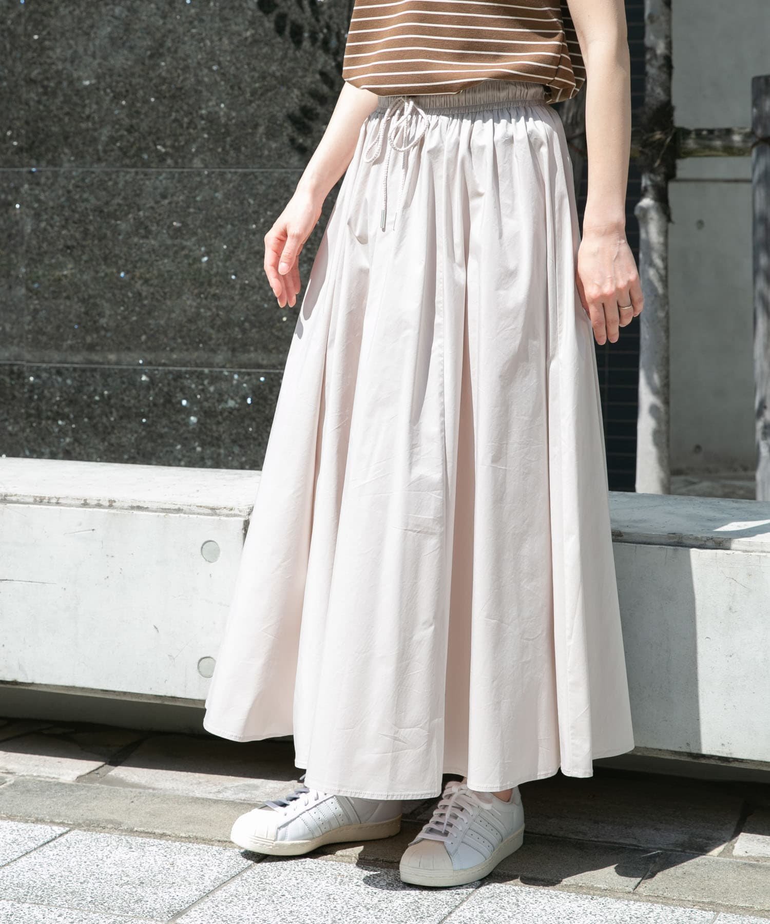 【その他のブランド/Other】のウエストギャザースカート インテリア・キッズ・メンズ・レディースファッション・服の通販 founy(ファニー) 　ファッション　Fashion　レディースファッション　WOMEN　スカート　Skirt　2025年　2025　2025春夏・S/S　Ss,Spring/Summer,2025　シンプル　Simple　フレア　Flare　夏　Summer　S/S・春夏　Ss・Spring/Summer　ECRU|ID: prp329100004525985 ipo3291000000032009771