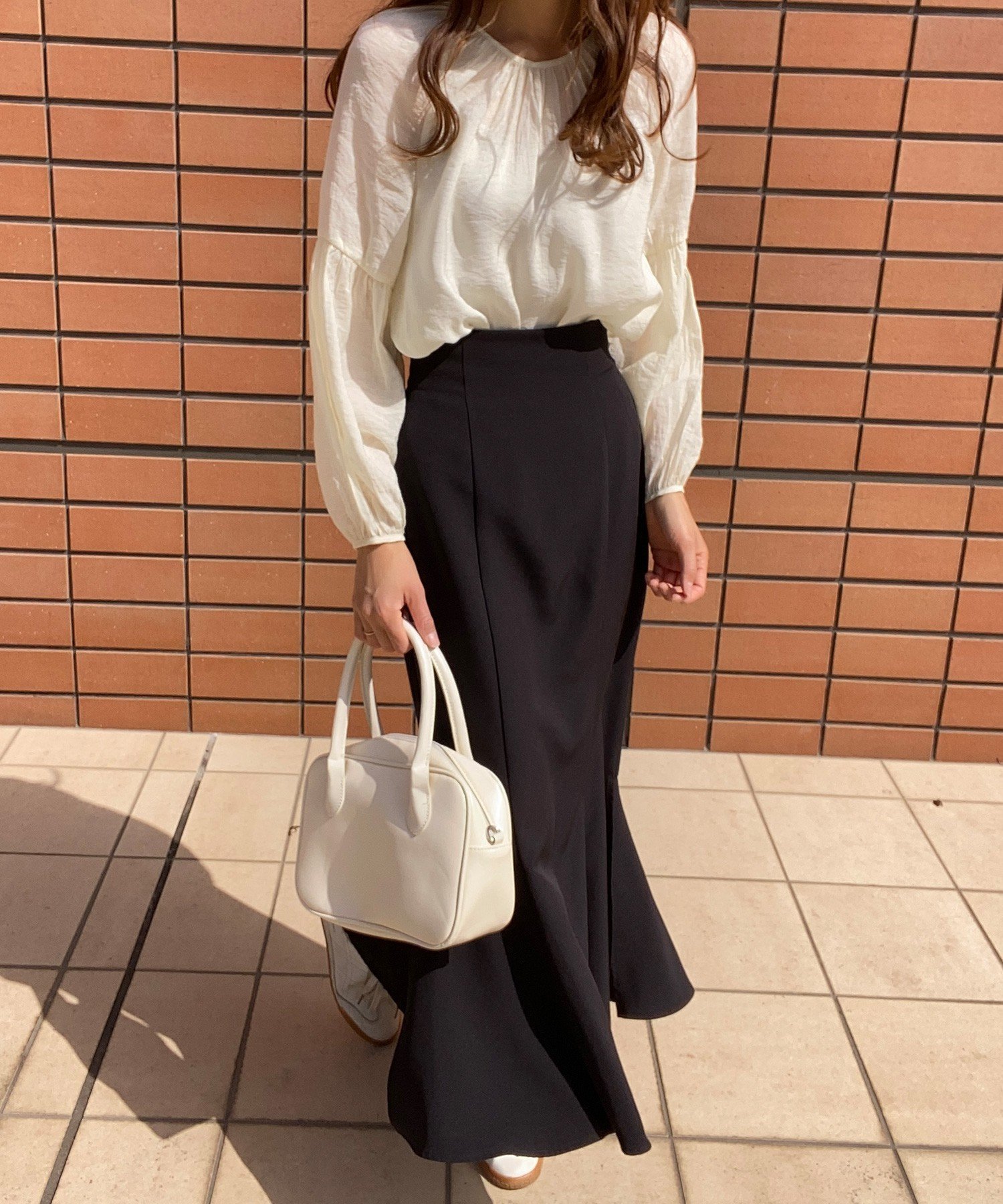 【ジュノア/JUNOAH】のスリットマーメイドロングスカート薄手伸縮 インテリア・キッズ・メンズ・レディースファッション・服の通販 founy(ファニー) 　ファッション　Fashion　レディースファッション　WOMEN　スカート　Skirt　ロングスカート　Long Skirt　ブラック|ID: prp329100004526026 ipo3291000000032009953