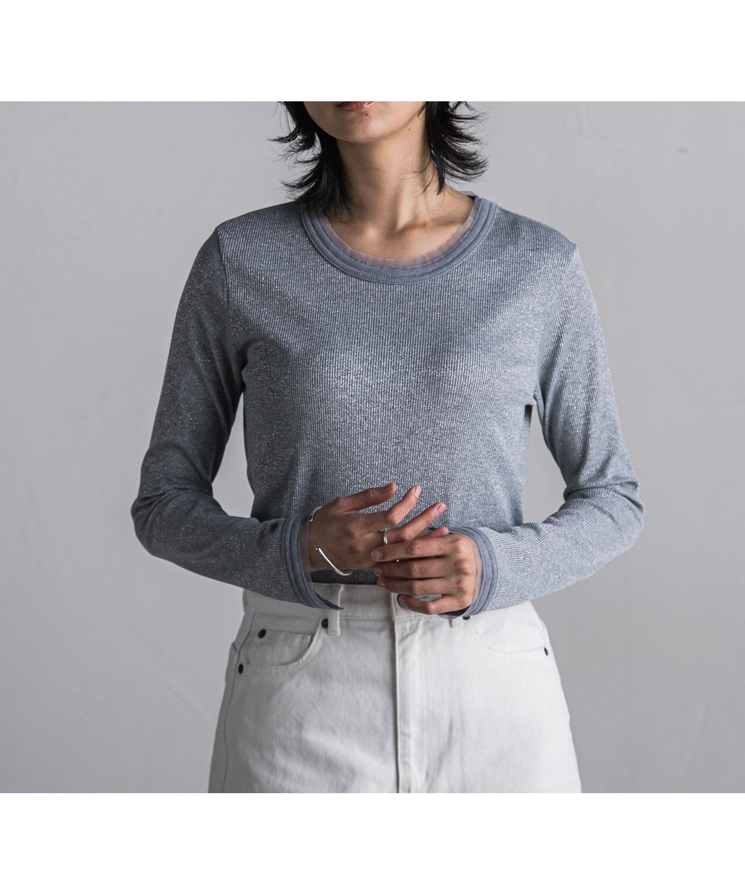 【メイソングレイ/MAYSON GREY】のチュール使いラメリブロングTシャツ≪手洗い可能≫ インテリア・キッズ・メンズ・レディースファッション・服の通販 founy(ファニー) 　ファッション　Fashion　レディースファッション　WOMEN　トップス・カットソー　Tops/Tshirt　シャツ/ブラウス　Shirts/Blouses　ロング / Tシャツ　T-Shirts　インナー　Inner　コンパクト　Compact　サロペット　Overalls　スリット　Slit　チュール　Tulle　ライトグレー|ID: prp329100004526027 ipo3291000000032009970