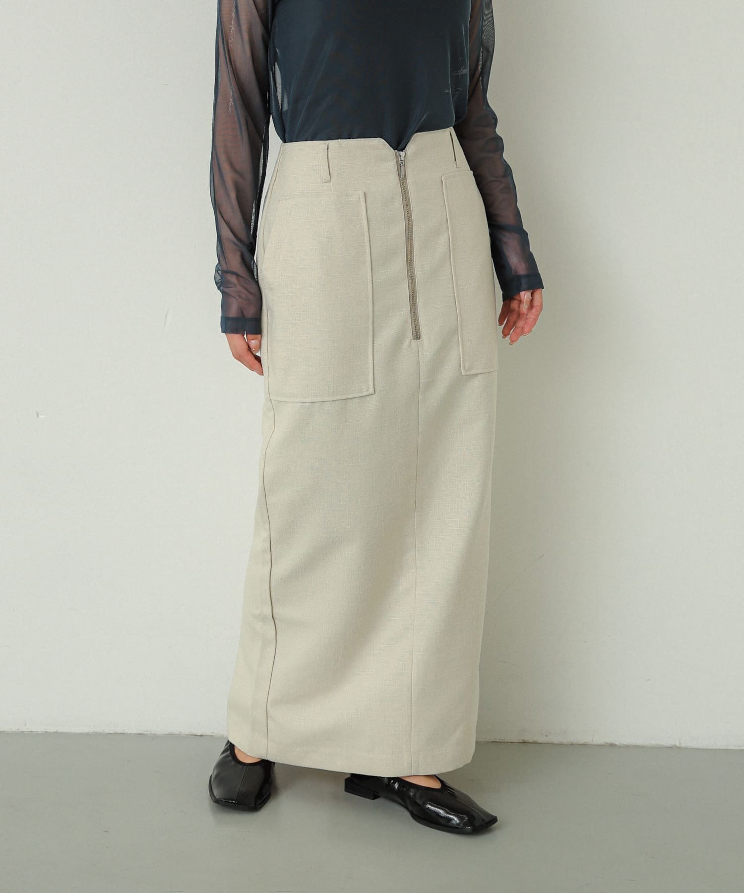 【センスオブプレイス/SENSE OF PLACE by URBAN RESEARCH】のアウトポケットジップスカート インテリア・キッズ・メンズ・レディースファッション・服の通販 founy(ファニー) 　ファッション　Fashion　レディースファッション　WOMEN　スカート　Skirt　2024年　2024　2024春夏・S/S　Ss,Spring/Summer,2024　おすすめ　Recommend　ジップ　Zip　タイトスカート　Tight Skirt　トレンド　Trend　フロント　Front　ポケット　Pocket　夏　Summer　S/S・春夏　Ss・Spring/Summer　IVORY|ID: prp329100004526034 ipo3291000000032010007
