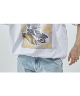 【フリークスストア/FREAK'S STORE】のDOG PHOTO グラフィックTシャツ/VISION/プリントT/ユニセックス【限定展開】 25SS 人気、トレンドファッション・服の通販 founy(ファニー) ファッション Fashion レディースファッション WOMEN トップス・カットソー Tops/Tshirt シャツ/ブラウス Shirts/Blouses ロング / Tシャツ T-Shirts 2025年 2025 2025春夏・S/S Ss,Spring/Summer,2025 グラフィック Graphic フロント Front プリント Print ルーズ Loose 夏 Summer S/S・春夏 Ss・Spring/Summer |ID:prp329100004526035
