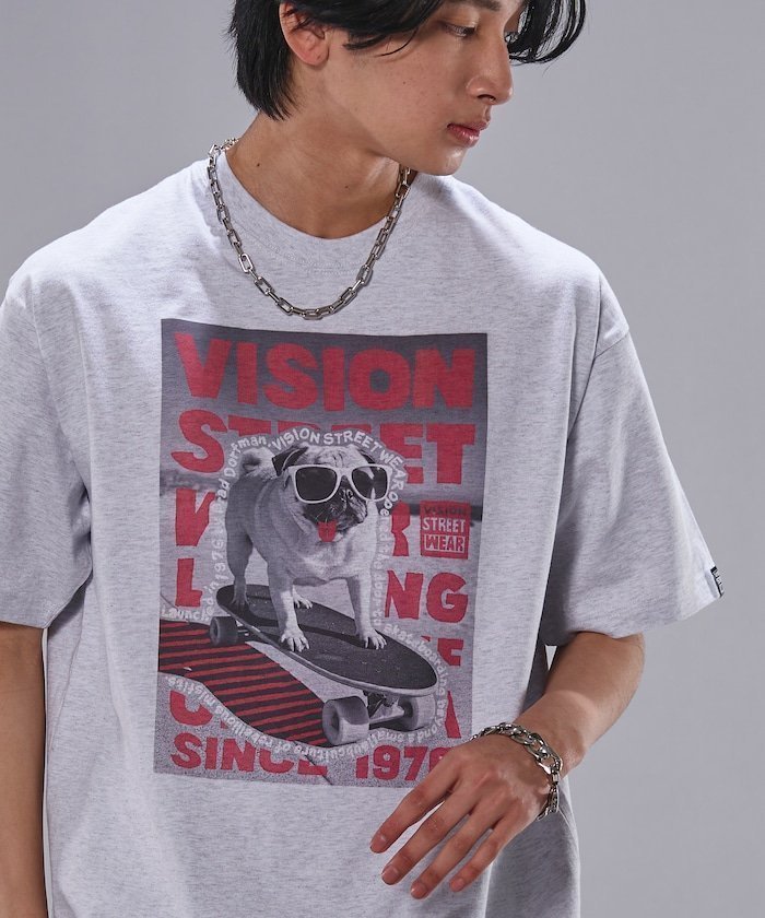 【フリークスストア/FREAK'S STORE】のDOG PHOTO グラフィックTシャツ/VISION/プリントT/ユニセックス【限定展開】 25SS インテリア・キッズ・メンズ・レディースファッション・服の通販 founy(ファニー) 　ファッション　Fashion　レディースファッション　WOMEN　トップス・カットソー　Tops/Tshirt　シャツ/ブラウス　Shirts/Blouses　ロング / Tシャツ　T-Shirts　2025年　2025　2025春夏・S/S　Ss,Spring/Summer,2025　グラフィック　Graphic　フロント　Front　プリント　Print　ルーズ　Loose　夏　Summer　S/S・春夏　Ss・Spring/Summer　ライトグレー|ID: prp329100004526035 ipo3291000000032383280