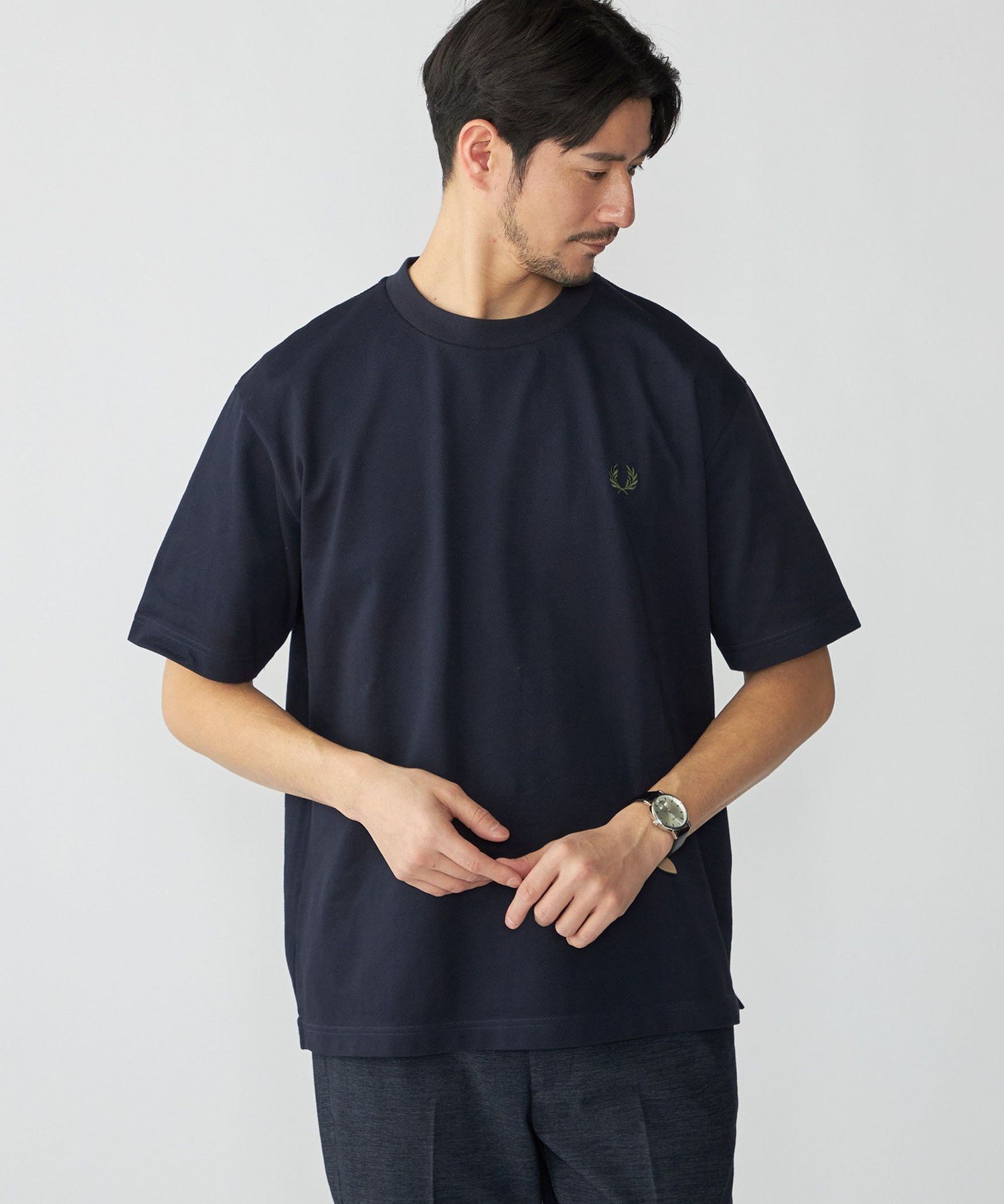【シップス/SHIPS / MEN】の【SHIPS別注】FRED PERRY COOLMAX 鹿の子 ワンポイント ロゴ Tシャツ 25SS インテリア・キッズ・メンズ・レディースファッション・服の通販 founy(ファニー) 　ファッション　Fashion　メンズファッション　Fashion for Men　インナー　Innerwear　吸水　Absorbent, Quick-Dry　鹿の子　Piqué, Kanoko Fabric　スタイリッシュ　Stylish, Fashionable　ベスト　Vest, Waistcoat　ポロシャツ　Polo Shirt, Collared Tee　別注　Limited Edition, Custom Order　ミックス　Mix, Mixed Style　ロンドン　London Style, British Inspired　ワンポイント　One Point, Statement Accent　エレガント 上品　Elegant　2025年　2025　2025春夏・S/S　Spring/Summer 2025 SS25　ネイビー|ID: prp329100004526159 ipo3291000000032506889