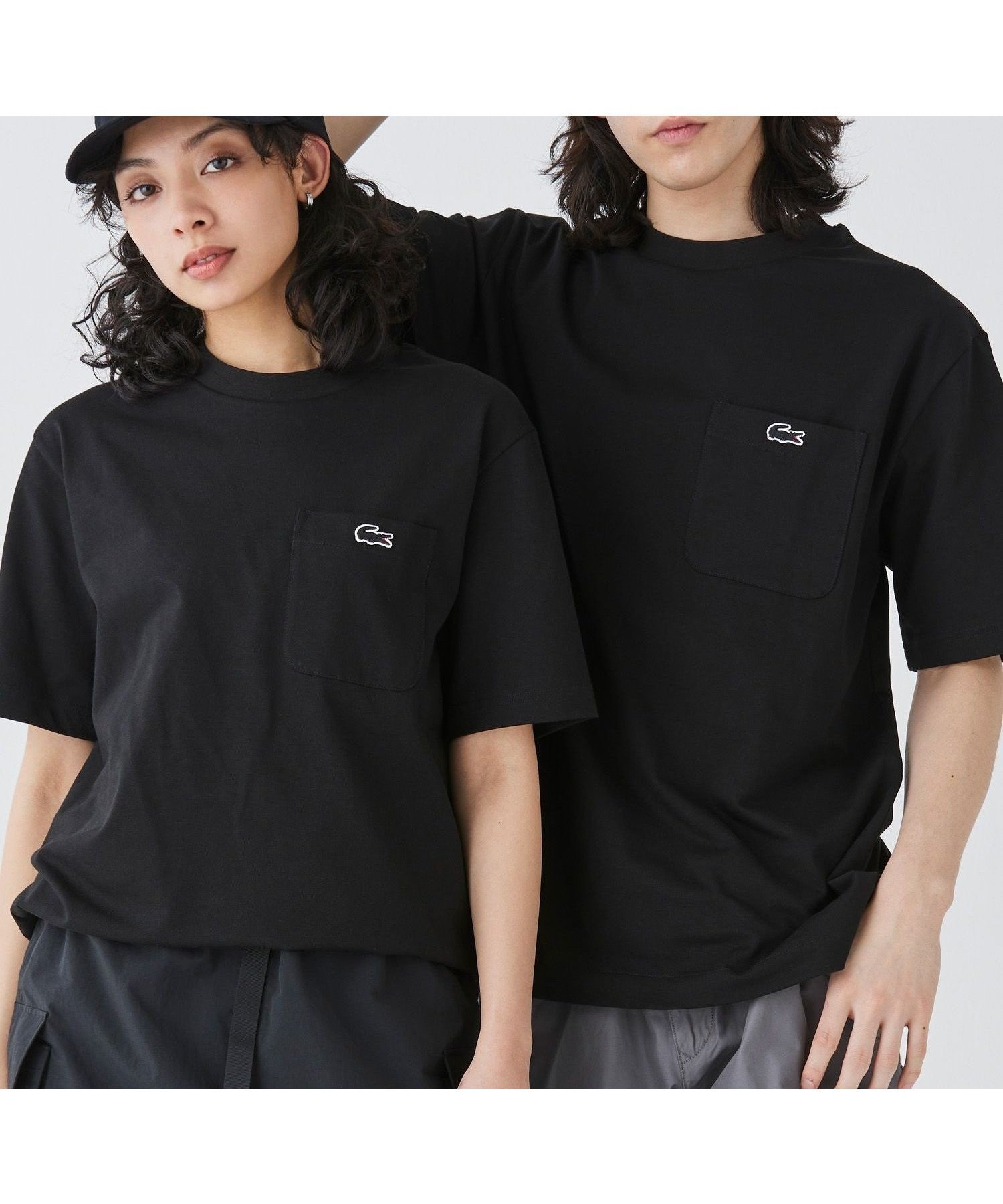 【ラコステ/LACOSTE】のアウトラインクロックポケット半袖Tシャツ インテリア・キッズ・メンズ・レディースファッション・服の通販 founy(ファニー) 　ファッション　Fashion　レディースファッション　Fashion for Women　トップス・カットソー　Cut & Sew Tops　シャツ・ブラウス・オフィスカジュアル　Elegant Blouses & Button-Ups　ロングTシャツ・Tシャツ　Longline T-Shirts & Tees　クラシック　Classic, Timeless Style　フィット　Fit, Slim Fit　プレーン　Plain, Simple　ポケット　Pocket, Pocket Detail　半袖　Short Sleeve, Half Sleeve　定番　Standard, Basic Item　ブラック|ID: prp329100004526161 ipo3291000000033997513