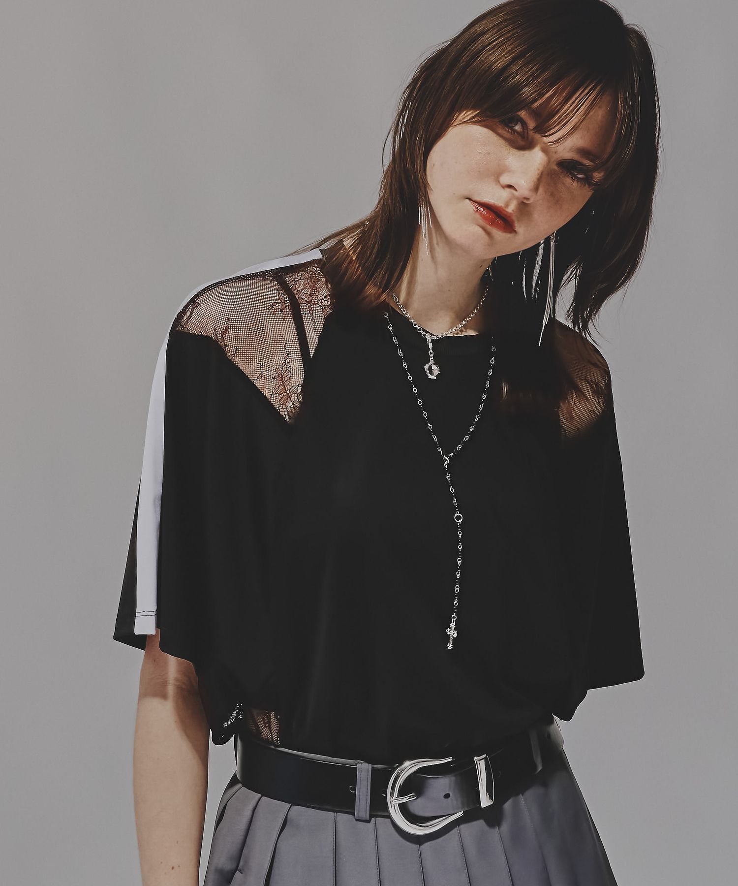 【ハレ/HARE】のレースキリカエTシャツ 人気、トレンドファッション・服の通販 founy(ファニー) 　ファッション　Fashion　レディースファッション　WOMEN　トップス・カットソー　Tops/Tshirt　シャツ/ブラウス　Shirts/Blouses　ロング / Tシャツ　T-Shirts　おすすめ　Recommend　シアー　Sheer　ドッキング　Docking　ビスチェ　Bustier　ビッグ　Big　レース　Race　ヴィンテージ　Vintage　長袖　Long Sleeve　 other-1|ID: prp329100004526181 ipo3291000000032010689