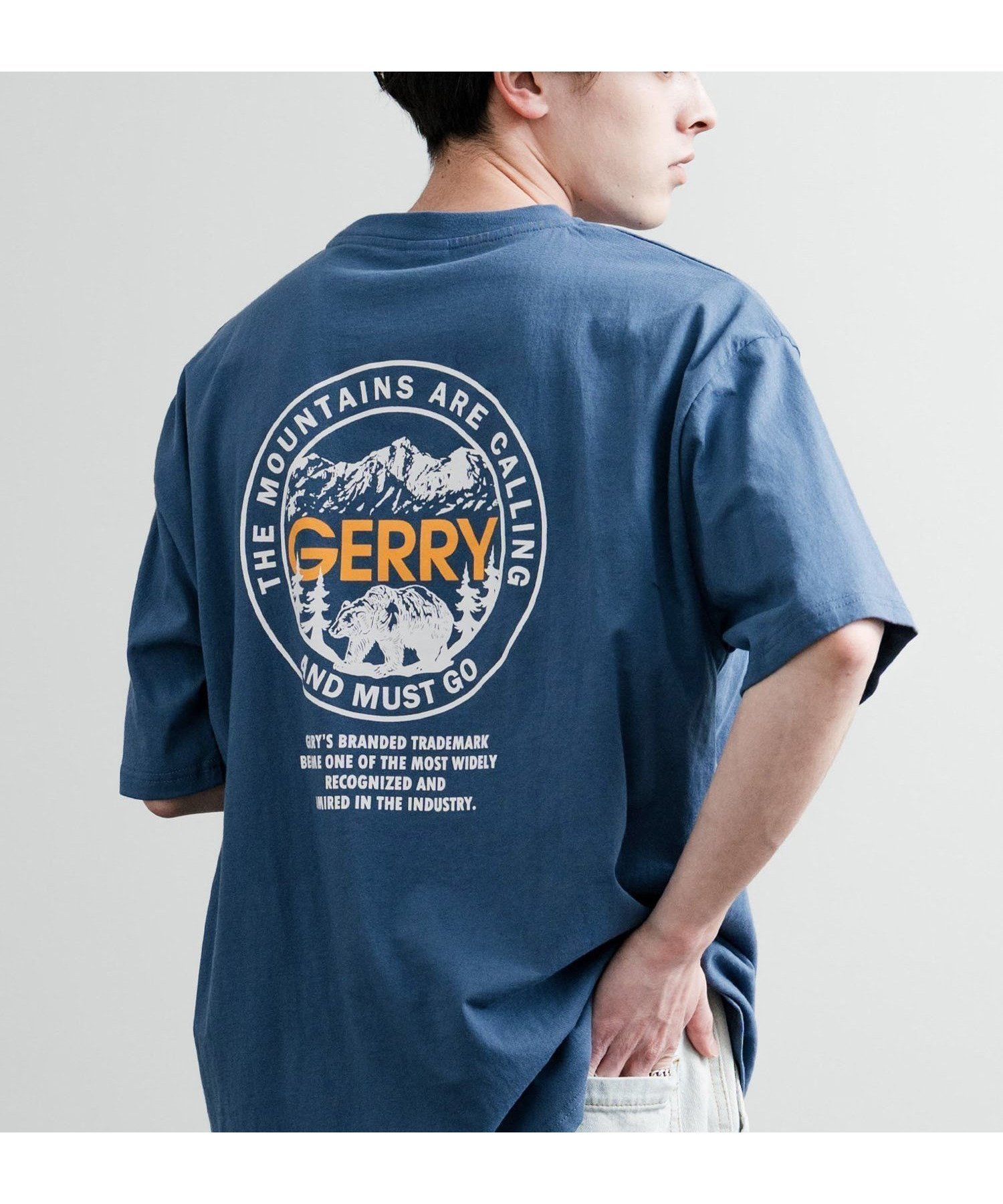 【ロッキーモンロー/Rocky Monroe】のGERRY ワンポイントロゴ刺繍バックプリント半袖Tシャツ インテリア・キッズ・メンズ・レディースファッション・服の通販 founy(ファニー) 　ファッション　Fashion　レディースファッション　WOMEN　トップス・カットソー　Tops/Tshirt　シャツ/ブラウス　Shirts/Blouses　ロング / Tシャツ　T-Shirts　バッグ　Bag　アウトドア　Outdoor　スラックス　Slacks　デニム　Denim　トレンド　Trend　バランス　Balance　パターン　Pattern　プリント　Print　ベーシック　Basic　半袖　Short Sleeve　メンズ　Mens　リラックス　Relax　ロング　Long　ワイド　Wide　ワンポイント　One Point　再入荷　Restock/Back In Stock/Re Arrival　おすすめ　Recommend　C2.ブルー|ID: prp329100004526185 ipo3291000000032371358