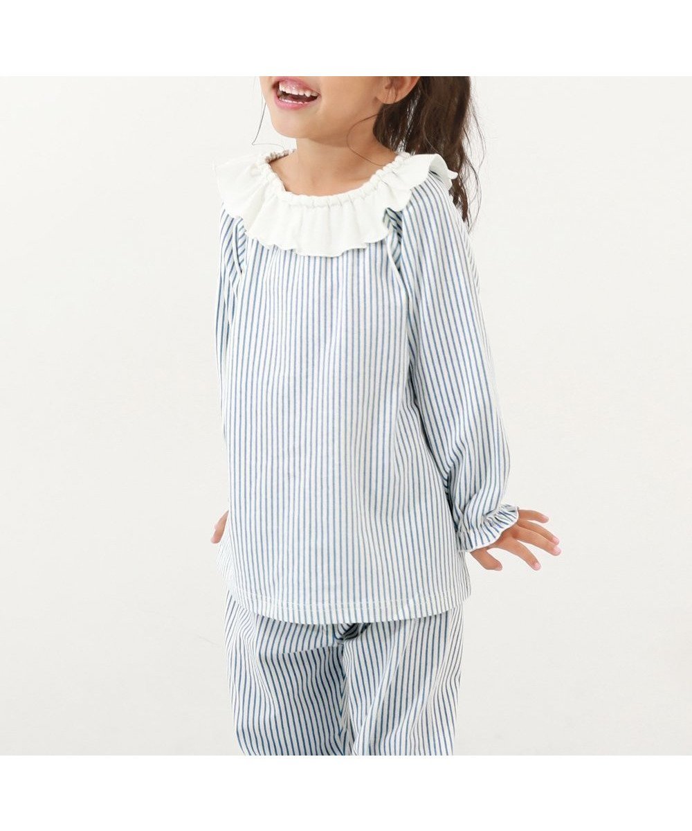 【デビロック/devirock / KIDS】のどっちも前 フリルパジャマ ルームウェア 長袖ルームウェア パジャマ 24AW インテリア・キッズ・メンズ・レディースファッション・服の通販 founy(ファニー) 　ファッション　Fashion　キッズファッション　KIDS　長袖　Long Sleeve　パジャマ　Pajamas　フリル　Frills　おすすめ　Recommend　お家時間・ステイホーム　Home Time/Stay Home　2024年　2024　2024-2025秋冬・A/W　Aw/Autumn/Winter/Fw/Fall/2024-2025　007-ストライプ-ブルー|ID: prp329100004526206 ipo3291000000032107573