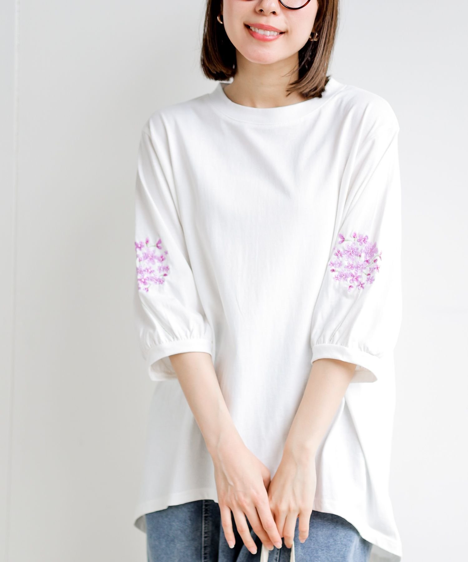 【アールピーエス/rps】の刺繍スリーブ7分袖カットプルオーバー インテリア・キッズ・メンズ・レディースファッション・服の通販 founy(ファニー) 　ファッション　Fashion　レディースファッション　Fashion for Women　トップス・カットソー　Cut & Sew Tops　カジュアルプルオーバー・ニットトップス　Pullovers & Knit Tops / Casual Pullovers　コンシャス　Conscious, Bodycon　シンプル　Simple, Minimal　スリーブ　Sleeve, Long Sleeve / Short Sleeve　フラワー　Flower, Floral　再入荷　Restock / Back in Stock　オフホワイト3|ID: prp329100004526216 ipo3291000000033270257