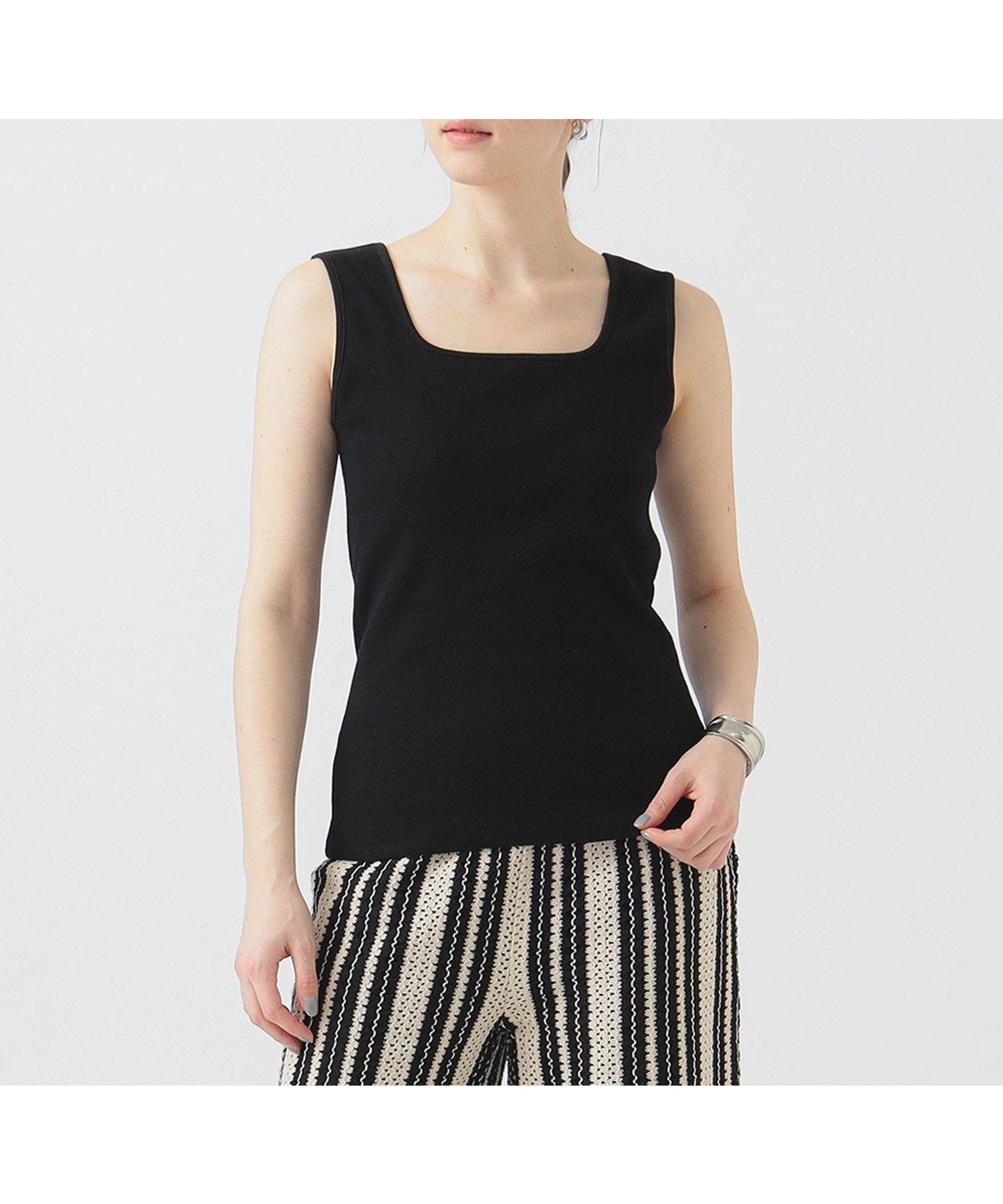 【ビーミングライフストアバイビームス/B:MING LIFE STORE by BEAMS】のタンク ブラトップ(S~M) 25SS ウォッシャブル インテリア・キッズ・メンズ・レディースファッション・服の通販 founy(ファニー) 　ファッション　Fashion　レディースファッション　WOMEN　2025年　2025　2025春夏・S/S　Ss,Spring/Summer,2025　おすすめ　Recommend　インナー　Inner　ウォッシャブル　Washable　カーディガン　Cardigan　ジャケット　Jacket　スクエア　Square　タンク　Tank　デコルテ　Decolletage　フィット　Fit　BLACK|ID: prp329100004526261 ipo3291000000032011064