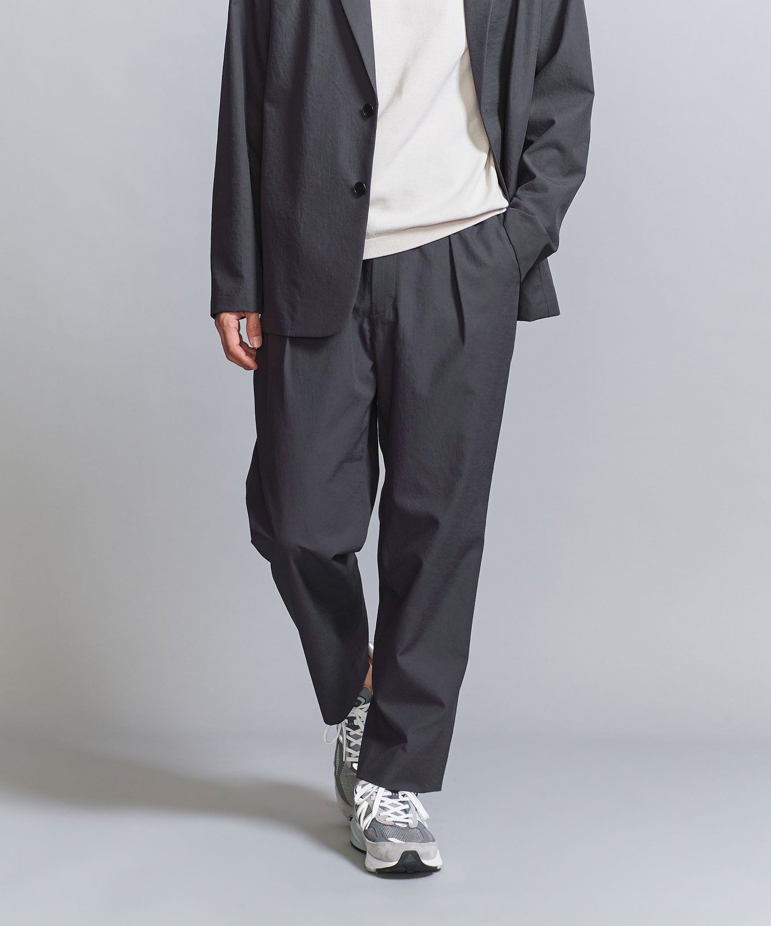 【ビューティ&ユース ユナイテッドアローズ/BEAUTY&YOUTH / UNITED ARROWS / MEN】のKOMATSU PACK 1P イージー ワイドテーパード パンツ -セットアップ対応 撥水機能- インテリア・キッズ・メンズ・レディースファッション・服の通販 founy(ファニー) 　ファッション　Fashion　メンズファッション　MEN　ボトムス　Bottoms/Men　エレガント 上品　Elegant　春　Spring　コイン　Coin　スポーツ　Sports　セットアップ　Set Up　テーパード　Tapered　バランス　Balance　ポケット　Pocket　別注　Special Order　リラックス　Relax　ループ　Loop　S/S・春夏　Ss・Spring/Summer　夏　Summer　DK.GRAY|ID: prp329100004526336 ipo3291000000032011383