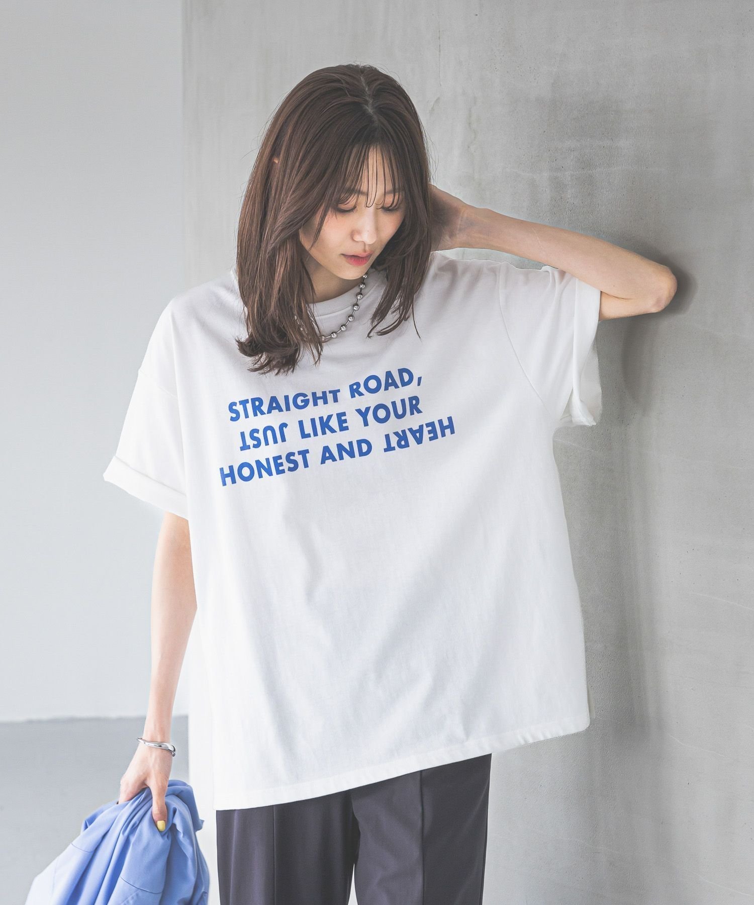 【グローバルワーク/GLOBAL WORK】のヘビロッTEEワイドプリント半袖/289396 インテリア・キッズ・メンズ・レディースファッション・服の通販 founy(ファニー) 　ファッション　Fashion　レディースファッション　Ladies' Fashion Online　トップス・カットソー　Tops/Tshirt　カーゴパンツ　Cargo Pants　スリット　Slit　デニム　Denim　ネックレス　Necklace　パール　Pearl　プリント　Print　ワイド　Wide　半袖　Short Sleeve　吸水　Water Absorption　オフブルーロゴ07|ID: prp329100004526351 ipo3291000000032301399