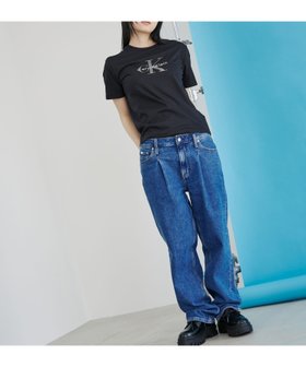 【カルバンクライン/Calvin Klein】の【公式ショップ】 カルバンクライン クラッシック モノロゴ クルーネック Tシャツ Calvin Klein Jeans 47B864G 人気、トレンドファッション・服の通販 founy(ファニー) ファッション Fashion レディースファッション WOMEN トップス・カットソー Tops/Tshirt シャツ/ブラウス Shirts/Blouses ロング / Tシャツ T-Shirts グラフィック Graphic ショート Short ジャケット Jacket スリーブ Sleeve デニム Denim モノトーン Monotone 定番 Standard |ID:prp329100004526390