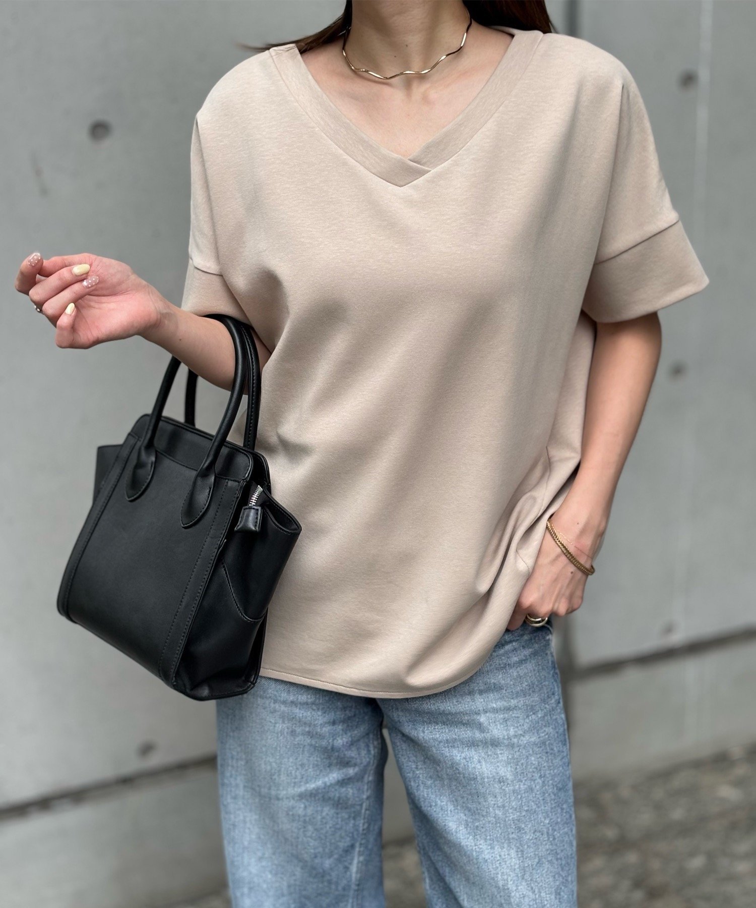 【スタイルドア/STYLEDOOR】のライトダンボールダブルスリーブプルオーバー インテリア・キッズ・メンズ・レディースファッション・服の通販 founy(ファニー) 　ファッション　Fashion　レディースファッション　Fashion for Women　トップス・カットソー　Cut & Sew Tops　カジュアルプルオーバー・ニットトップス　Pullovers & Knit Tops / Casual Pullovers　シンプル　Simple, Minimal　ダブル　Double, Double-Breasted　デニム　Denim, Jeans Material　フォルム　Silhouette, Form　フラット　Flat, Flat Shoes　ボトム　Bottoms, Lower Wear　ワイド　Wide, Wide Fit　エレガント 上品　Elegant　夏　Summer　ベージュ他|ID: prp329100004526476 ipo3291000000033219806
