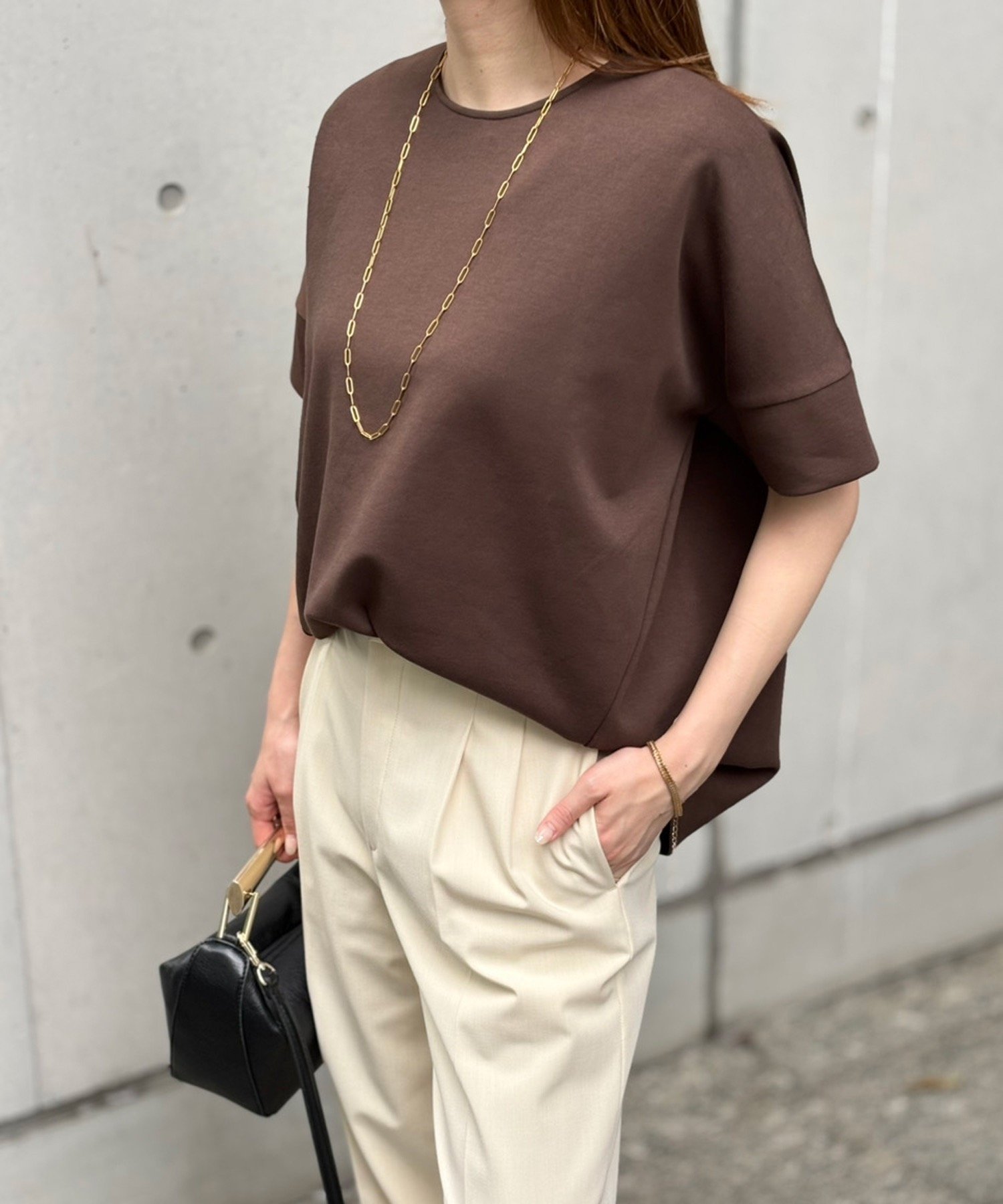 【スタイルドア/STYLEDOOR】のライトダンボールダブルスリーブプルオーバー インテリア・キッズ・メンズ・レディースファッション・服の通販 founy(ファニー) 　ファッション　Fashion　レディースファッション　Fashion for Women　トップス・カットソー　Cut & Sew Tops　カジュアルプルオーバー・ニットトップス　Pullovers & Knit Tops / Casual Pullovers　シンプル　Simple, Minimal　ダブル　Double, Double-Breasted　デニム　Denim, Jeans Material　フォルム　Silhouette, Form　フラット　Flat, Flat Shoes　ボトム　Bottoms, Lower Wear　ワイド　Wide, Wide Fit　エレガント 上品　Elegant　夏　Summer　ブラウン|ID: prp329100004526476 ipo3291000000033219816