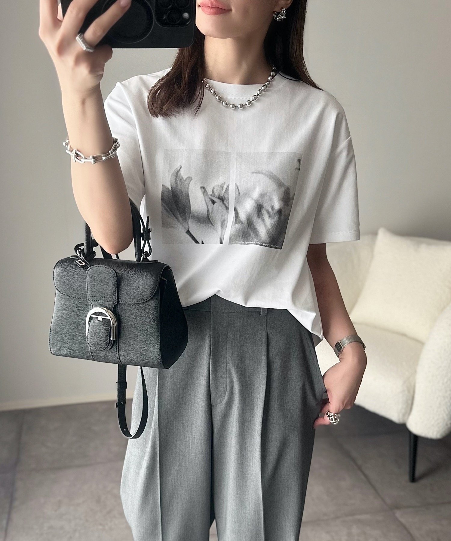 【その他のブランド/Other】のアソートロゴプリントTシャツ インテリア・キッズ・メンズ・レディースファッション・服の通販 founy(ファニー) 　ファッション　Fashion　レディースファッション　Fashion for Women　トップス・カットソー　Cut & Sew Tops　シャツ・ブラウス・オフィスカジュアル　Elegant Blouses & Button-Ups　ロングTシャツ・Tシャツ　Longline T-Shirts & Tees　アウトドア　Outdoor Clothing　グラフィック　Graphic, Graphic Design　シンプル　Simple, Minimal　ジャケット　Jacket, Outerwear　スタイリッシュ　Stylish, Fashionable　トレンド　Trend, Trending Now　プリント　Print, Printed Pattern　ホワイト柄6|ID: prp329100004526478 ipo3291000000032372596