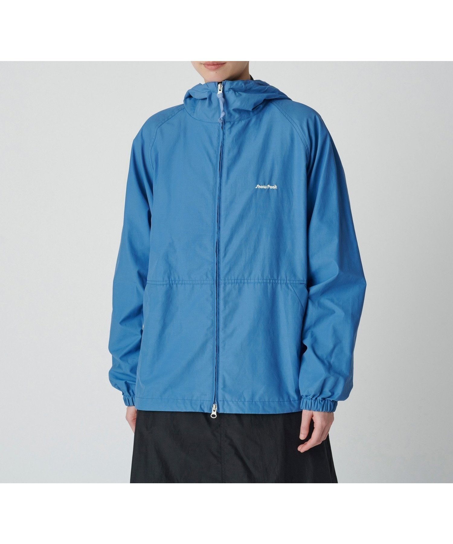 【スノーピーク/SNOW PEAK】のLight Mountain Cloth Zip Up Parka インテリア・キッズ・メンズ・レディースファッション・服の通販 founy(ファニー) 　ファッション　Fashion　レディースファッション　Fashion for Women　春　Spring　ギャザー　Gathered, Ruffled　グログラン　Grosgrain, Grosgrain Ribbon　シンプル　Simple, Minimal　スマート　Smart, Elegant　トラベル　Travel, Travel Gear　ドット　Polka Dot, Dot Pattern　定番　Standard, Basic Item　フロント　Front, Front Design　ベーシック　Basic, Essential　ポケット　Pocket, Pocket Detail　ヨーク　Yoke, Yoke Design　S/S・春夏　SS, Spring/Summer, Warm Season　夏　Summer　2025年　2025　2025春夏・S/S　Spring/Summer 2025 SS25　BLUE|ID: prp329100004526555 ipo3291000000032719965