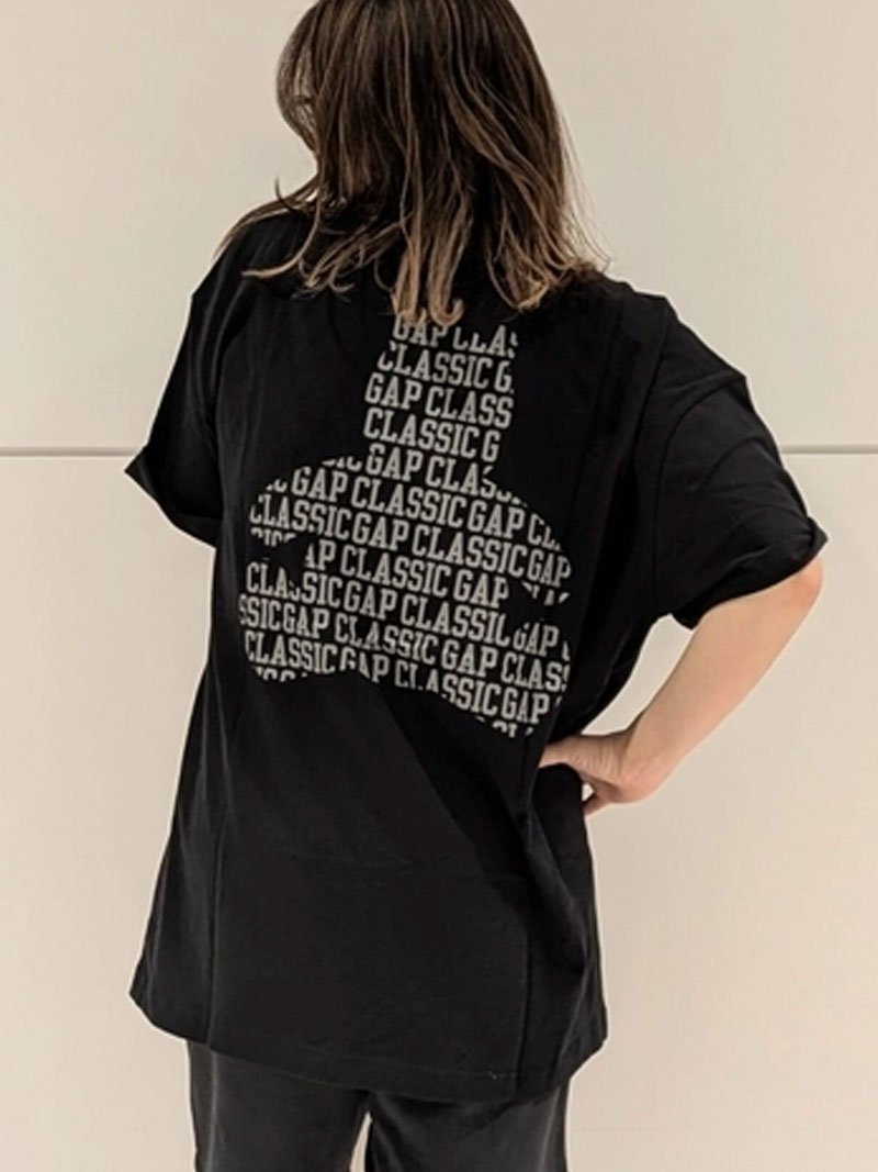【ギャップ/GAP】のポケット グラフィックTシャツ インテリア・キッズ・メンズ・レディースファッション・服の通販 founy(ファニー) 　ファッション　Fashion　レディースファッション　WOMEN　トップス・カットソー　Tops/Tshirt　シャツ/ブラウス　Shirts/Blouses　ロング / Tシャツ　T-Shirts　インナー　Inner　グラフィック　Graphic　ショート　Short　スリーブ　Sleeve　ベーシック　Basic　ボトム　Bottom　ポケット　Pocket　BLACK|ID: prp329100004526556 ipo3291000000032255526