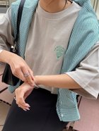 【ディスコート/Discoat】の【WEB限定】ワンポイント刺繍半袖Tシャツ《ユニセックス》 人気、トレンドファッション・服の通販 founy(ファニー) ファッション Fashion レディースファッション WOMEN トップス・カットソー Tops/Tshirt シャツ/ブラウス Shirts/Blouses ロング / Tシャツ T-Shirts おすすめ Recommend インナー Inner ショート Short シンプル Simple スリーブ Sleeve トレンド Trend ビッグ Big ベーシック Basic メンズ Mens ロング Long ワイド Wide ワンポイント One Point 人気 Popularity 半袖 Short Sleeve 定番 Standard thumbnail ライトグレー|ID: prp329100004526566 ipo3291000000032096868