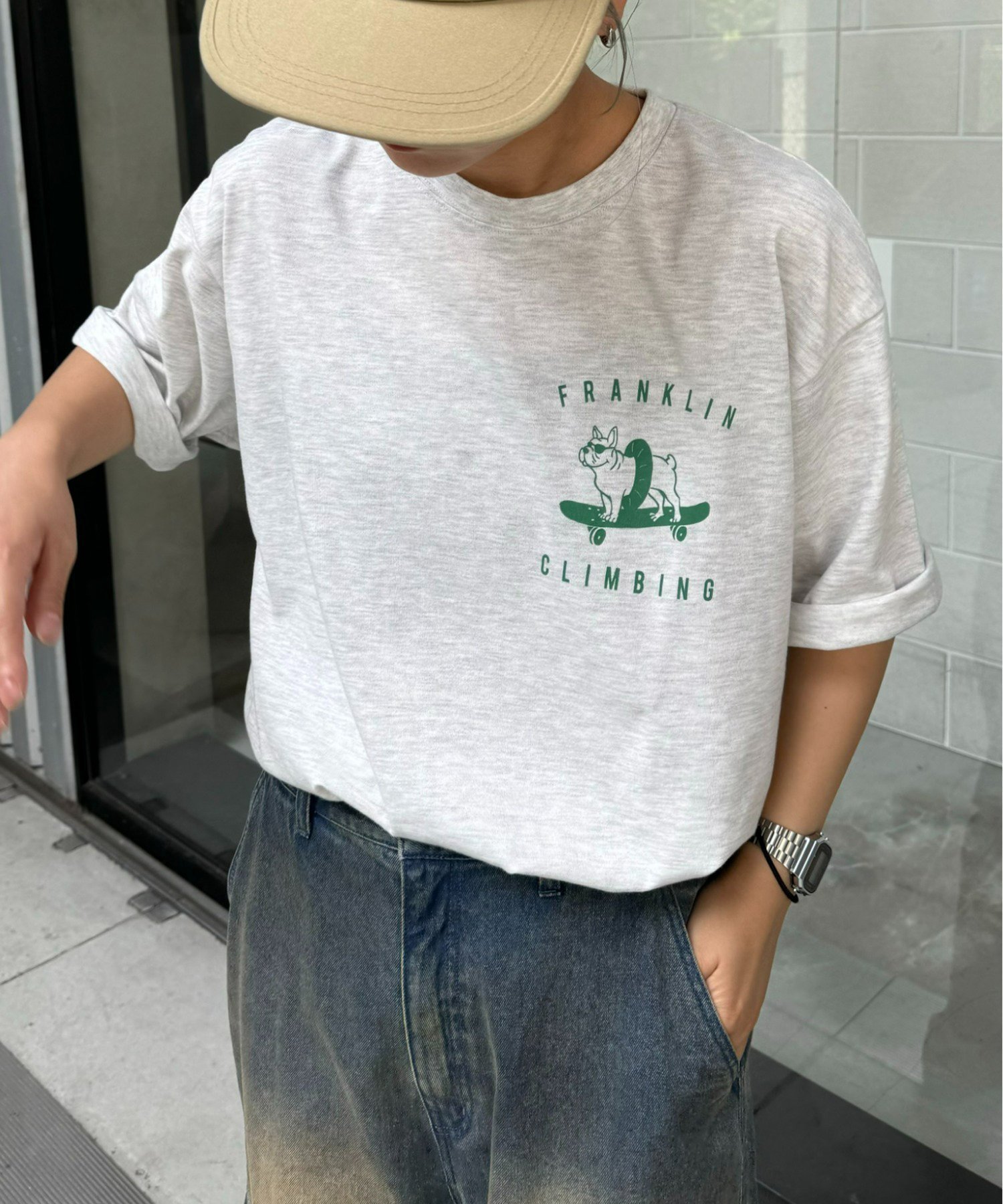 【チャオパニックティピー/CIAOPANIC TYPY】のFC ブルドッグスケボーグラフィックテック半袖Tee インテリア・キッズ・メンズ・レディースファッション・服の通販 founy(ファニー) 　ファッション　Fashion　レディースファッション　Ladies' Fashion Online　トップス・カットソー　Tops/Tshirt　アウトドア　Outdoor　インナー　Inner　グラフィック　Graphic　吸水　Water Absorption　定番　Standard　人気　Popularity　プリント　Print　ベーシック　Basic　半袖　Short Sleeve　ワンポイント　One Point　犬　Dog　ライトグレー|ID: prp329100004526570 ipo3291000000032678966