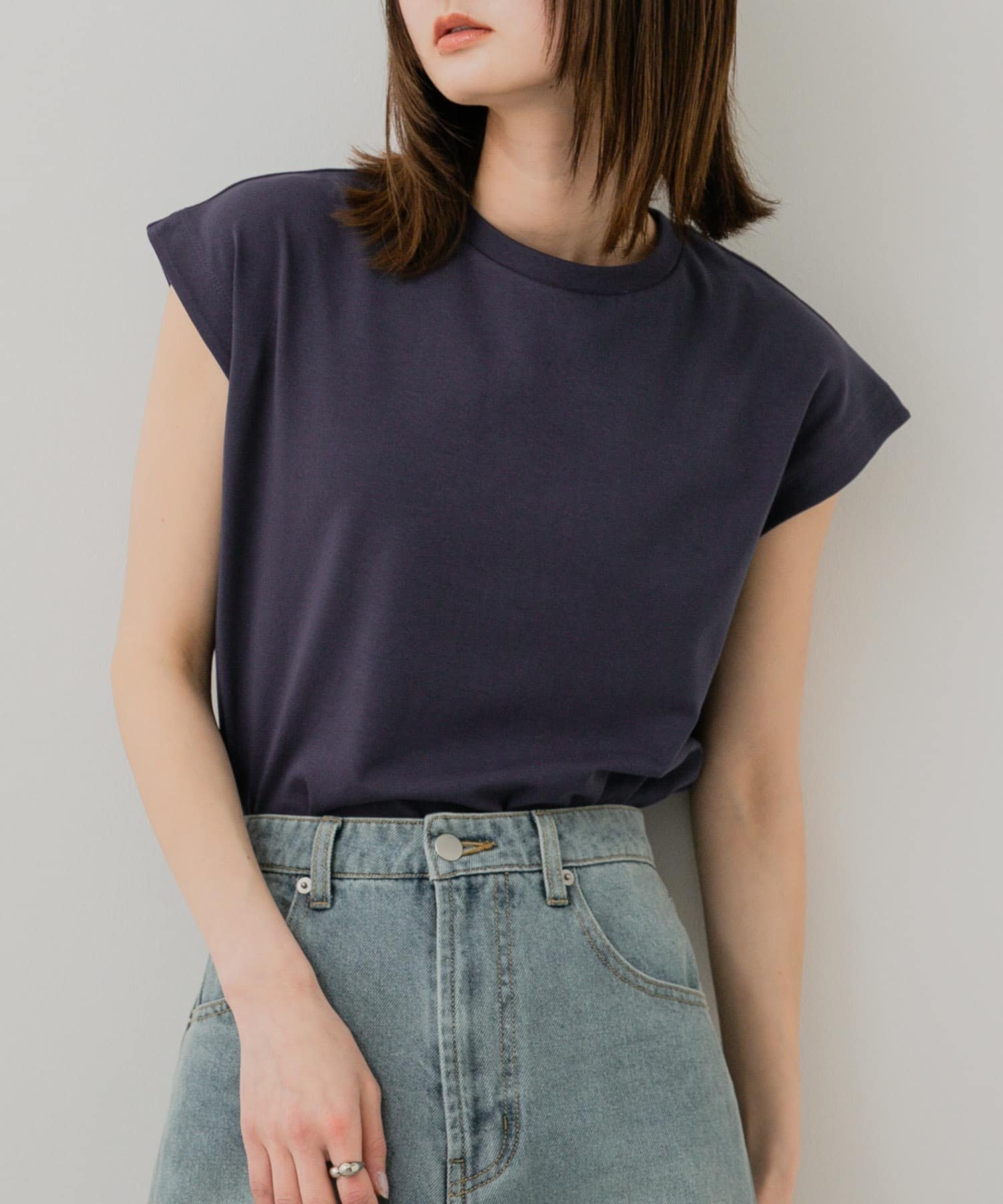 【センスオブプレイス/SENSE OF PLACE by URBAN RESEARCH】の『UR TECH ひやサラクール』 クールタッチフレンチスリーブTシャツ インテリア・キッズ・メンズ・レディースファッション・服の通販 founy(ファニー) 　ファッション　Fashion　レディースファッション　WOMEN　トップス・カットソー　Tops/Tshirt　シャツ/ブラウス　Shirts/Blouses　ロング / Tシャツ　T-Shirts　2025年　2025　2025春夏・S/S　Ss,Spring/Summer,2025　シンプル　Simple　夏　Summer　S/S・春夏　Ss・Spring/Summer　NAVY|ID: prp329100004526606 ipo3291000000032012526
