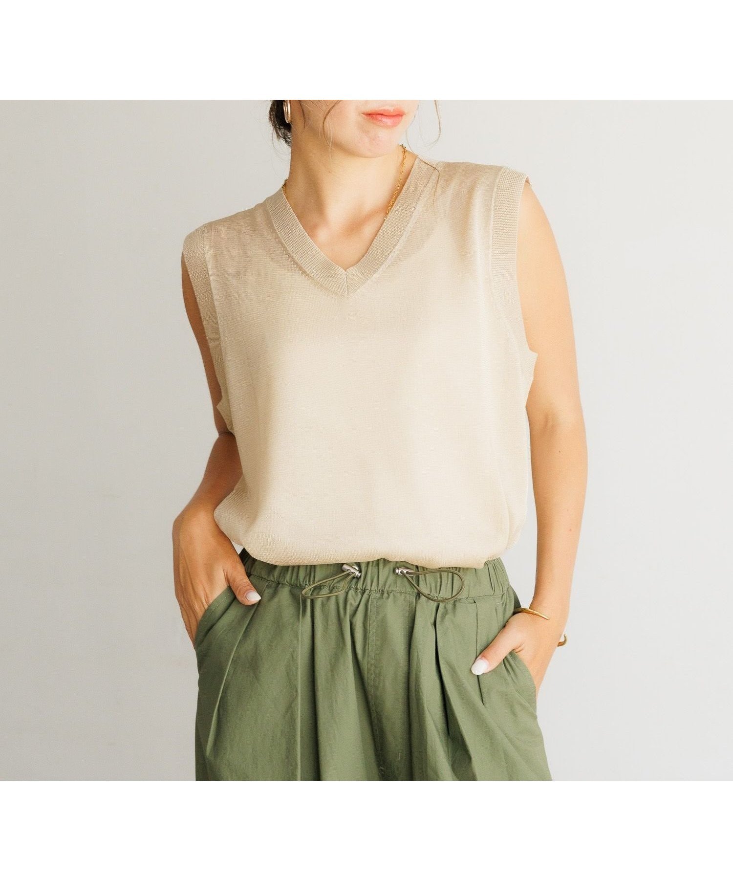 【ベイフロー/BAYFLOW】のラメノースリーブプルオーバー 人気、トレンドファッション・服の通販 founy(ファニー) 　ファッション　Fashion　レディースファッション　WOMEN　トップス・カットソー　Tops/Tshirt　キャミソール / ノースリーブ　No Sleeves　プルオーバー　Pullover　おすすめ　Recommend　コンパクト　Compact　シアー　Sheer　トレンド　Trend　ノースリーブ　No Sleeve　ベスト　Vest　 other-1|ID: prp329100004526619 ipo3291000000032012574