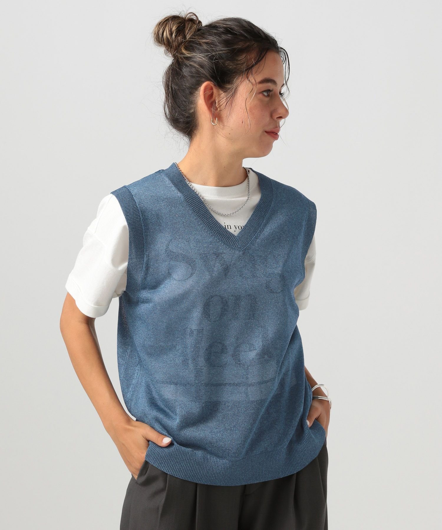 【ベイフロー/BAYFLOW】のラメノースリーブプルオーバー インテリア・キッズ・メンズ・レディースファッション・服の通販 founy(ファニー) 　ファッション　Fashion　レディースファッション　WOMEN　トップス・カットソー　Tops/Tshirt　キャミソール / ノースリーブ　No Sleeves　プルオーバー　Pullover　おすすめ　Recommend　コンパクト　Compact　シアー　Sheer　トレンド　Trend　ノースリーブ　No Sleeve　ベスト　Vest　ブルー80|ID: prp329100004526619 ipo3291000000032012578