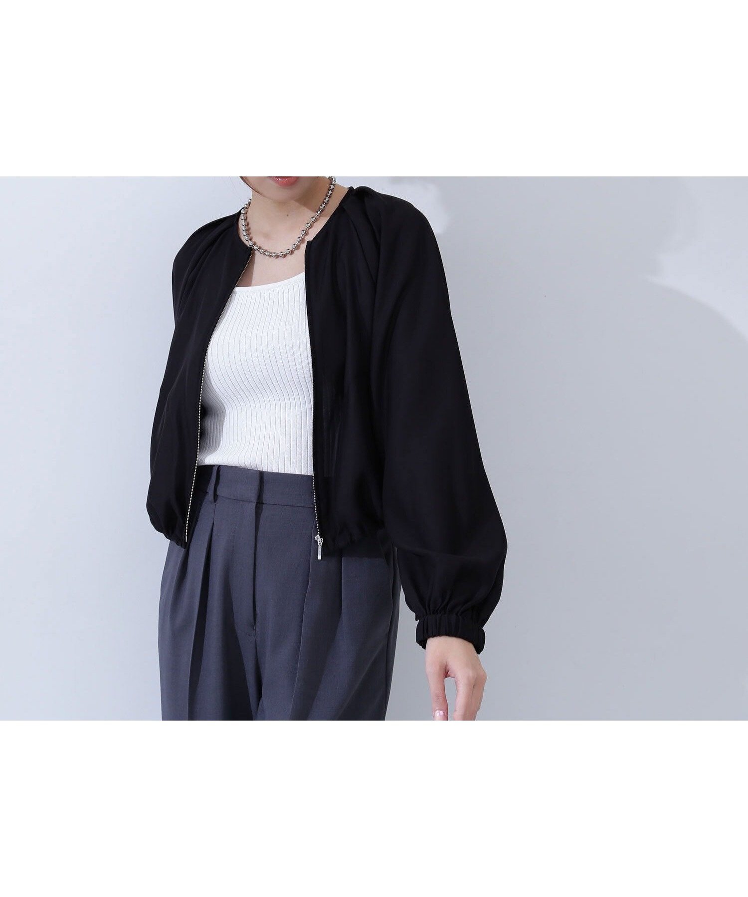 【ナチュラル ビューティー ベーシック/NATURAL BEAUTY BASIC】のシアークロップドブルゾン インテリア・キッズ・メンズ・レディースファッション・服の通販 founy(ファニー) 　ファッション　Fashion　レディースファッション　WOMEN　アウター　Coat Outerwear　ブルゾン　Blouson/Jackets　エアリー　Airy　シアー　Sheer　ドローストリング　Drawstring　フォルム　Form　フロント　Front　クロ|ID: prp329100004527141 ipo3291000000032056446