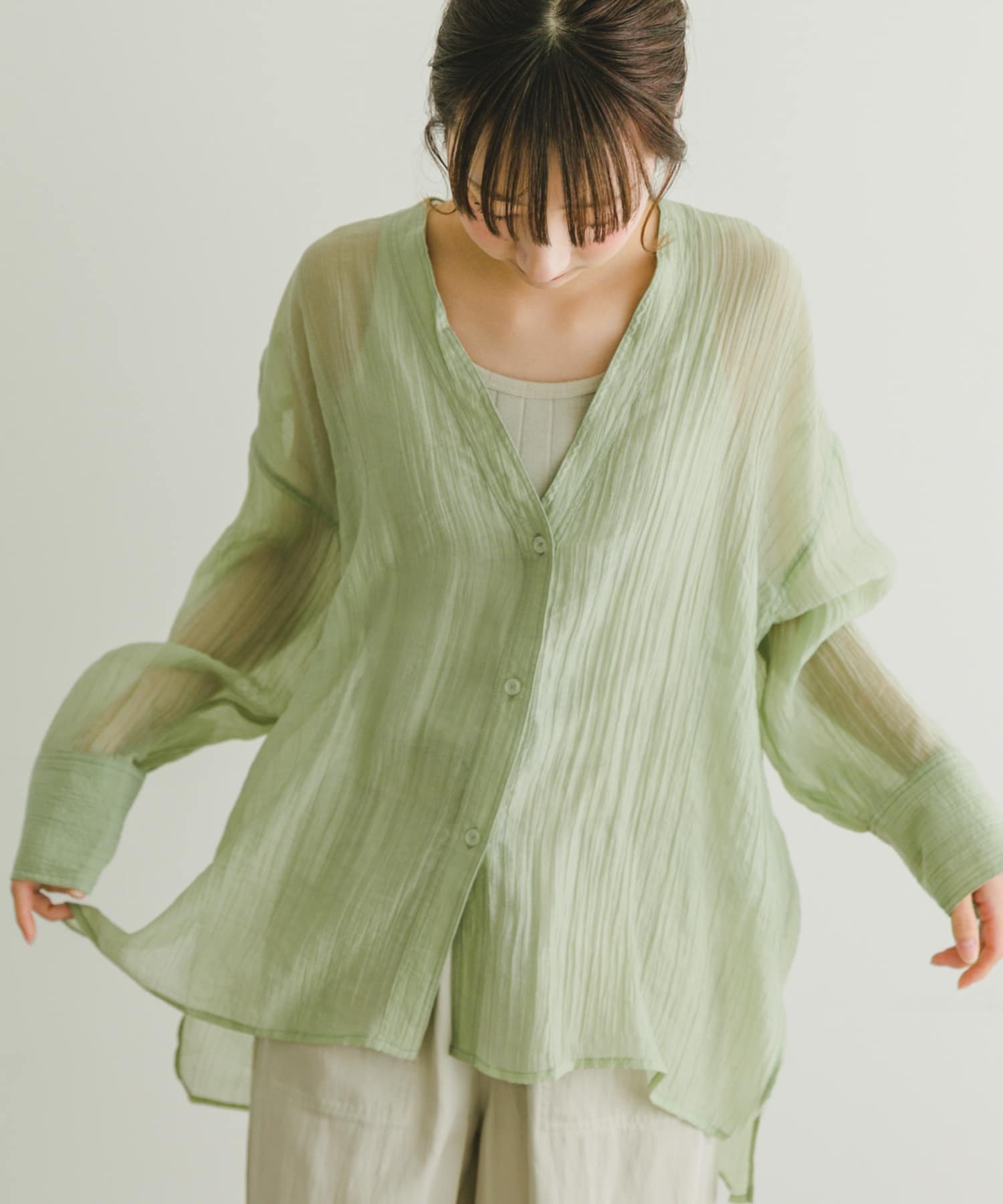 【その他のブランド/Other】のVネックシアーブラウス インテリア・キッズ・メンズ・レディースファッション・服の通販 founy(ファニー) 　ファッション　Fashion　レディースファッション　WOMEN　トップス・カットソー　Tops/Tshirt　シャツ/ブラウス　Shirts/Blouses　Vネック　V-Neck　2025年　2025　2025春夏・S/S　Ss,Spring/Summer,2025　インナー　Inner　キャミソール　Camisole　タンク　Tank　ロング　Long　エレガント 上品　Elegant　夏　Summer　S/S・春夏　Ss・Spring/Summer　MNT|ID: prp329100004527166 ipo3291000000032015400