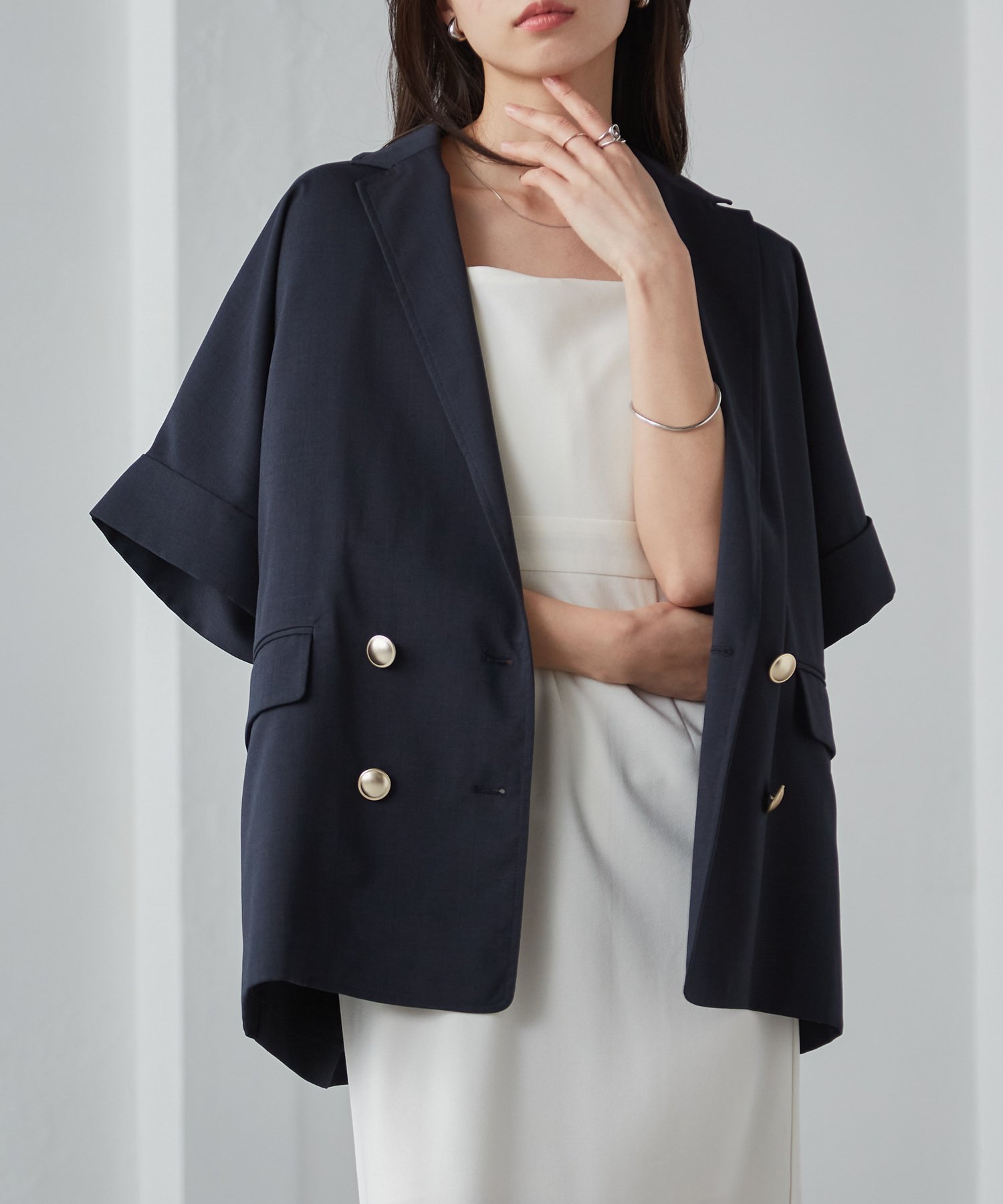 【ラナン/Ranan】のRanan/麻調ダブルボタンハーフスリーブジャケット インテリア・キッズ・メンズ・レディースファッション・服の通販 founy(ファニー) 　ファッション　Fashion　レディースファッション　Fashion for Women　アウター　Coat / Outerwear Collection　レディースジャケット・軽アウター　Jackets　ジャケット　Jacket, Outerwear　ダブル　Double, Double-Breasted　デニム　Denim, Jeans Material　フラップ　Flap, Flap Pocket　ボックス　Boxy, Box Shape　ポケット　Pocket, Pocket Detail　リラックス　Relax, Relaxed Fit　ネイビー|ID: prp329100004527285 ipo3291000000033485611