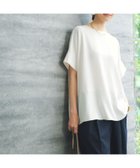 【エルーラ/Elura】のサラサラリラクシーTブラウス/321530 人気、トレンドファッション・服の通販 founy(ファニー) ファッション Fashion レディースファッション Fashion for Women トップス・カットソー Cut & Sew Tops シャツ・ブラウス・オフィスカジュアル Elegant Blouses & Button-Ups おすすめ Recommended / Our Picks ジョーゼット Georgette, Semi-Sheer Fabric セットアップ Set-Up, Coordinated Outfit ボトム Bottoms, Lower Wear ワイド Wide, Wide Fit 夏 Summer 定番 Standard, Basic Item 旅行 Travel thumbnail ホワイト02|ID: prp329100004527353 ipo3291000000033548494