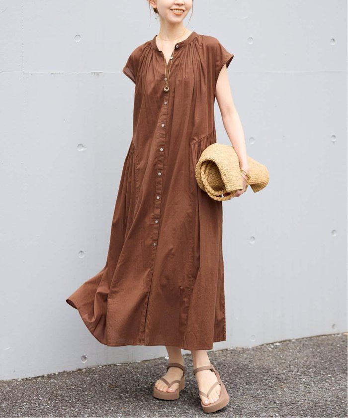 【スローブ イエナ/SLOBE IENA】のコットンボイルサイドティアードワンピース インテリア・キッズ・メンズ・レディースファッション・服の通販 founy(ファニー) https://founy.com/ ファッション Fashion レディースファッション WOMEN ワンピース Dress 2025年 2025 2025春夏・S/S Ss,Spring/Summer,2025 インド India ギャザー Gather サンダル Sandals スキッパー Skipper スニーカー Sneakers ティアードワンピース Tiered Dress ペチコート Petticoat 今季 This Season |ID: prp329100004527355 ipo3291000000032016189