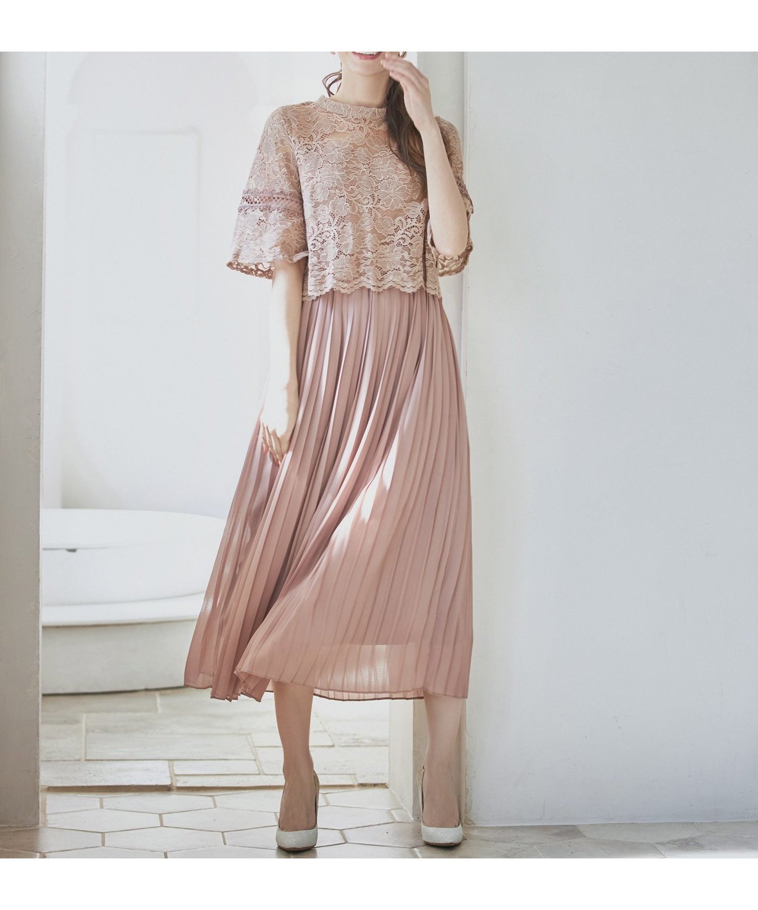 【ドレス/DRESS+】のワンピース ドレス レース プリーツ パーティードレス 結婚式 インテリア・キッズ・メンズ・レディースファッション・服の通販 founy(ファニー) 　ファッション　Fashion　レディースファッション　WOMEN　ワンピース　Dress　ドレス　Party Dresses　インナー　Inner　エレガント 上品　Elegant　オケージョン　Occasion　シェイプ　Shape　シンプル　Simple　スリーブ　Sleeve　ドッキング　Docking　ドレス　Dress　パープル　Purple　フェミニン　Feminine　フォーマル　Formal　プリーツ　Pleats　ミモレ　Mimore　リボン　Ribbon　レース　Race　セレモニー　Ceremony　入学式　Entrance Ceremony　卒業式　Graduation Ceremony　結婚式　Wedding Ceremony　披露宴　Wedding Reception　二次会　Wedding Party　ピンクベージュ|ID: prp329100004527372 ipo3291000000032262416
