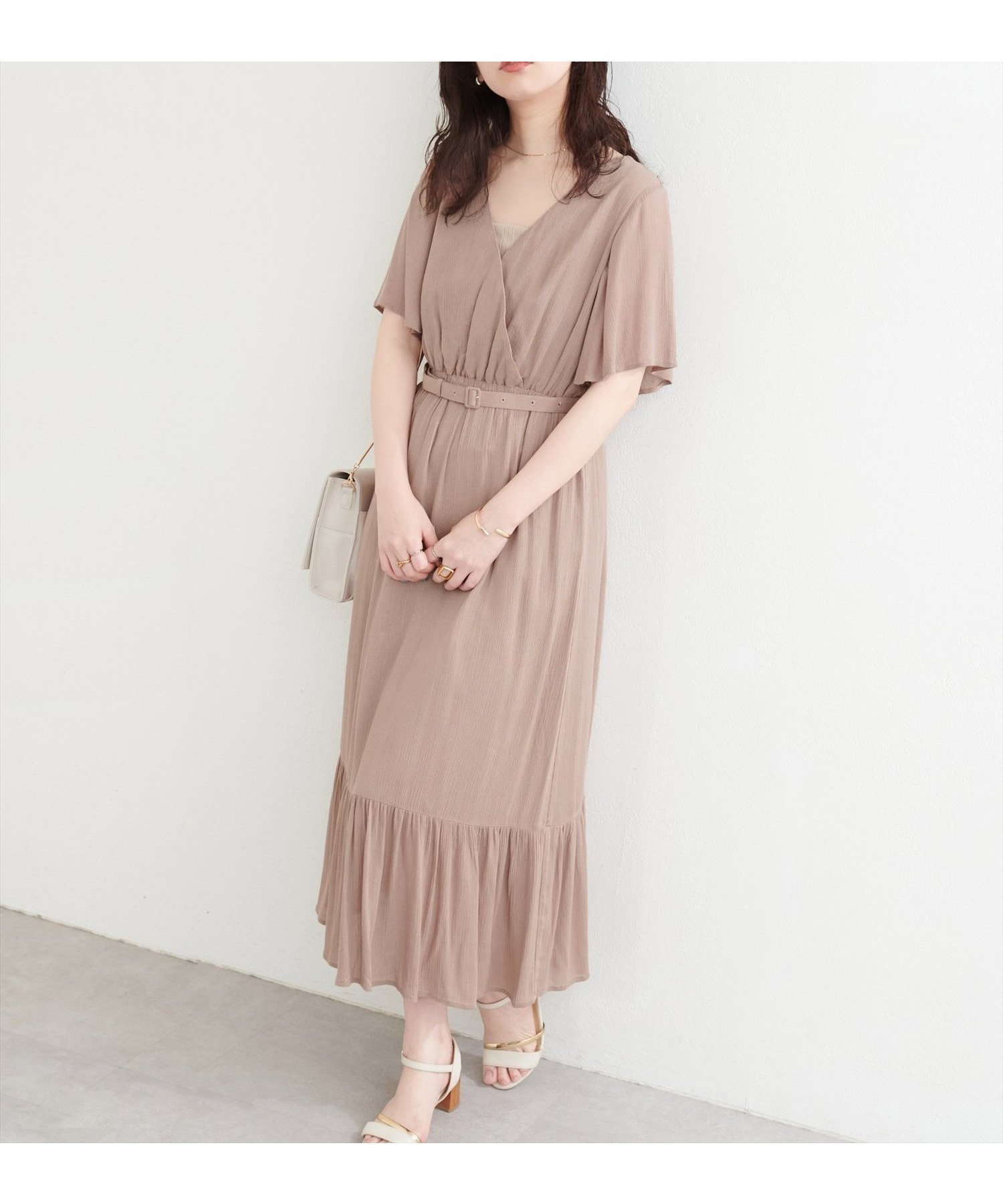 【ナチュラルクチュール/natural couture】の【WEB限定】ワッシャー楊柳リゾートワンピース インテリア・キッズ・メンズ・レディースファッション・服の通販 founy(ファニー) 　ファッション　Fashion　レディースファッション　WOMEN　ワンピース　Dress　2025年　2025　2025春夏・S/S　Ss,Spring/Summer,2025　おすすめ　Recommend　サンダル　Sandals　シューズ　Shoes　シンプル　Simple　デコルテ　Decolletage　フラット　Flat　ポケット　Pocket　ミュール　Mule　リゾート　Resort　リラックス　Relax　ワッシャー　Washer　エレガント 上品　Elegant　モカ|ID: prp329100004527397 ipo3291000000032516128