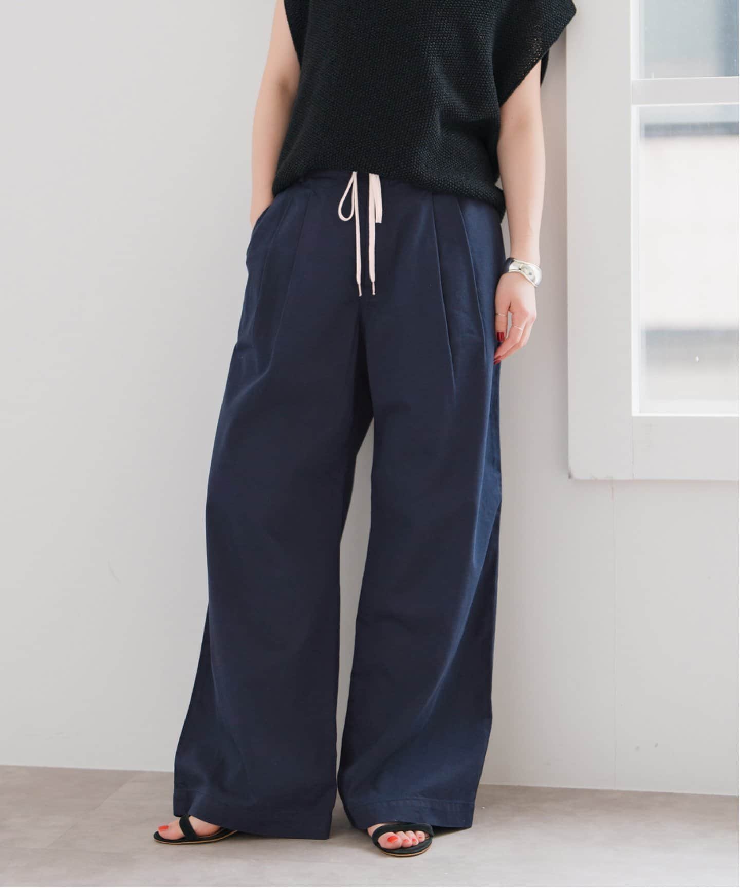 【スピック&スパン/Spick & Span】のコットンレーヨンドロストフレアパンツ インテリア・キッズ・メンズ・レディースファッション・服の通販 founy(ファニー) 　ファッション　Fashion　レディースファッション　WOMEN　パンツ　Pants　コンパクト　Compact　トレンド　Trend　フレア　Flare　エレガント 上品　Elegant　ネイビー|ID: prp329100004527440 ipo3291000000032016543