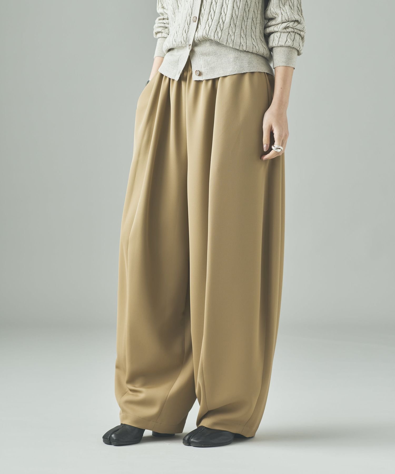 【カレンソロジー/Curensology】のフォールドロストパンツ インテリア・キッズ・メンズ・レディースファッション・服の通販 founy(ファニー) 　ファッション　Fashion　レディースファッション　Fashion for Women　パンツ　Pants & Trousers　ウォッシャブル　Machine Washable　エレガント 上品　Elegant　ダブル　Double, Double-Breasted　ドレープ　Drape, Draping Fabric　夏　Summer　定番　Standard, Basic Item　日本製　Made In Japan　キャメル54|ID: prp329100004527516 ipo3291000000032658042