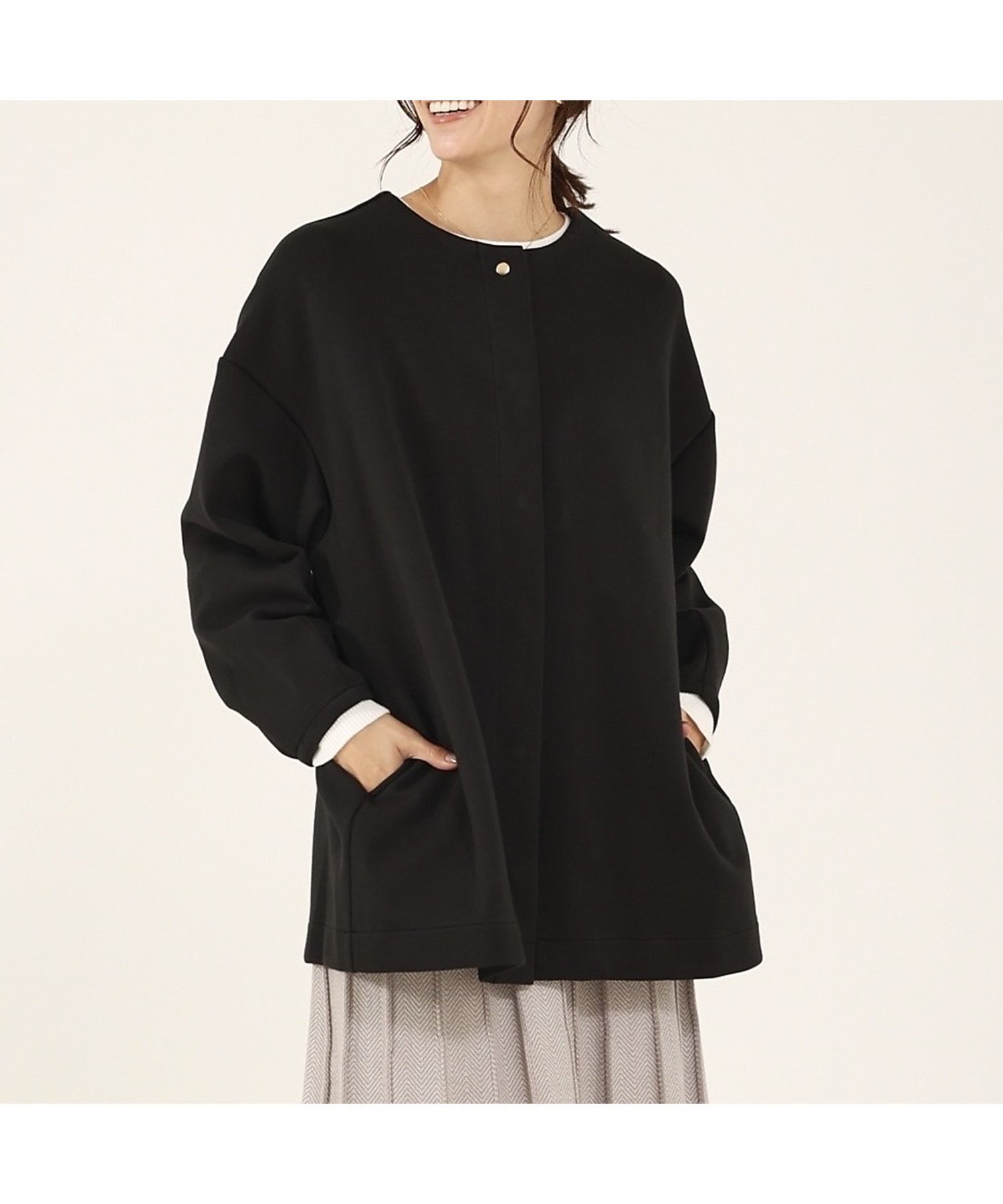 【アバハウスマヴィ/abahouse mavie】のシルキーダンボールハーフコート インテリア・キッズ・メンズ・レディースファッション・服の通販 founy(ファニー) 　ファッション　Fashion　レディースファッション　WOMEN　アウター　Coat Outerwear　コート　Coats　おすすめ　Recommend　インナー　Inner　カットソー　Cut And Sew　シンプル　Simple　ハイネック　High Neck　スミクロ|ID: prp329100004527592 ipo3291000000032017171