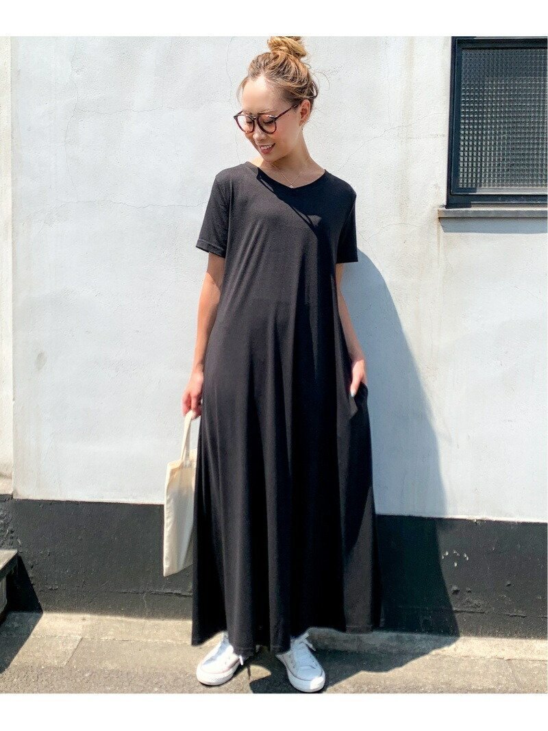 【ジュノア/JUNOAH】のAラインゆったり半袖マキシ丈ワンピース インテリア・キッズ・メンズ・レディースファッション・服の通販 founy(ファニー) 　ファッション　Fashion　レディースファッション　WOMEN　ワンピース　Dress　マキシ　Maxi　半袖　Short Sleeve　ブラック|ID: prp329100004527645 ipo3291000000032305424