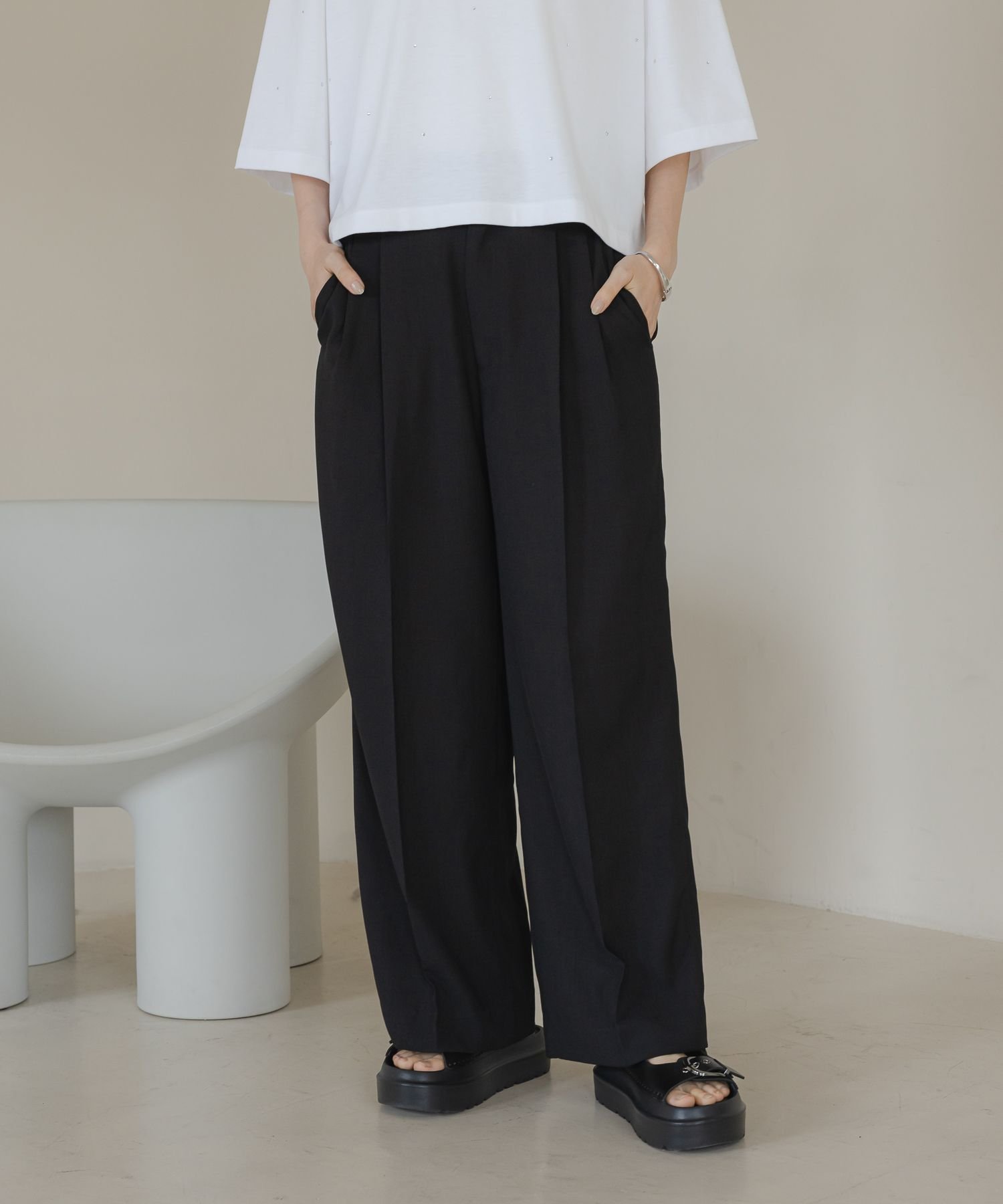 【ローリーズファーム/LOWRYS FARM】のバスケットワイドパンツ インテリア・キッズ・メンズ・レディースファッション・服の通販 founy(ファニー) 　ファッション　Fashion　レディースファッション　Fashion for Women　パンツ　Pants & Trousers　おすすめ　Recommended / Our Picks　セットアップ　Set-Up, Coordinated Outfit　ワイド　Wide, Wide Fit　BLK|ID: prp329100004527661 ipo3291000000032748172