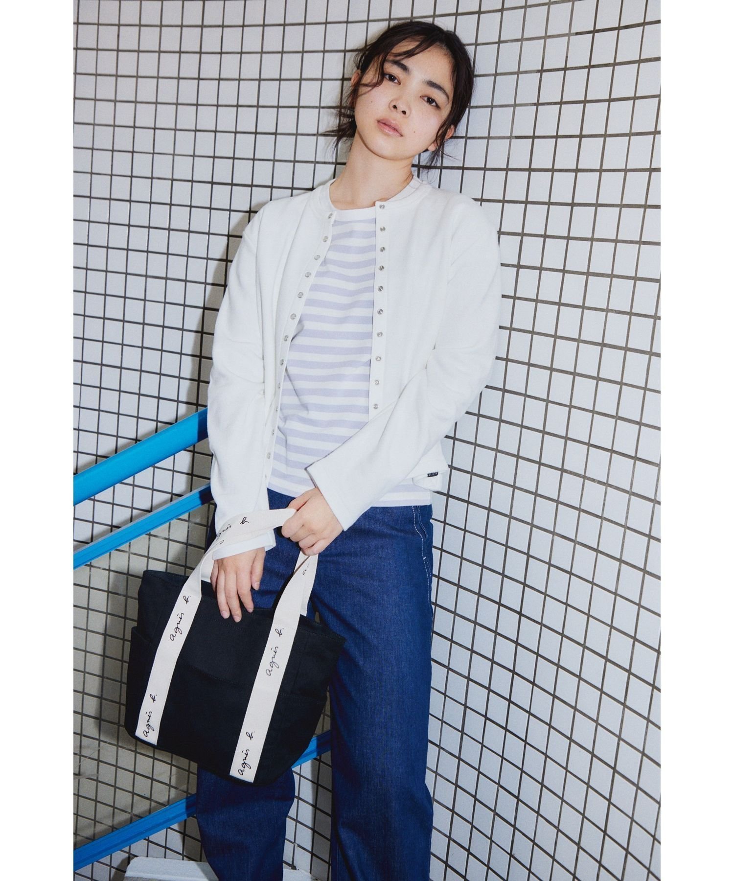 【アニエスベー ファム/agnes b. FEMME】のWEB限定 トートバッグ (SAS22-01) インテリア・キッズ・メンズ・レディースファッション・服の通販 founy(ファニー) 　ファッション　Fashion　レディースファッション　WOMEN　バッグ　Bag　おすすめ　Recommend　キャンバス　Canvas　ポケット　Pocket　ブラック×ホワイト|ID: prp329100004527706 ipo3291000000032017624