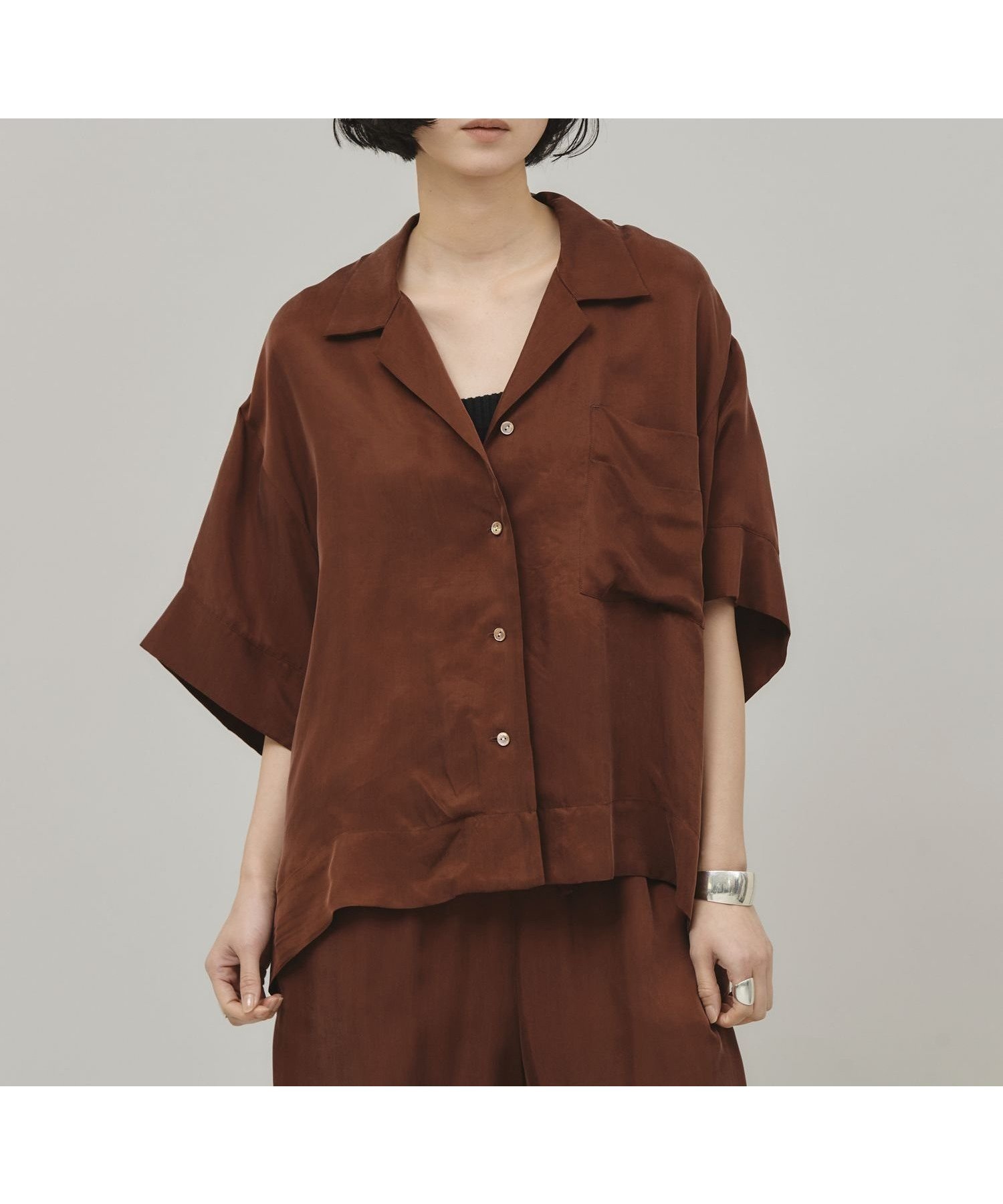 【カレンソロジー/Curensology】のシルキーキュプラブラウス インテリア・キッズ・メンズ・レディースファッション・服の通販 founy(ファニー) 　ファッション　Fashion　レディースファッション　WOMEN　トップス・カットソー　Tops/Tshirt　シャツ/ブラウス　Shirts/Blouses　おすすめ　Recommend　エレガント 上品　Elegant　キュプラ　Cupra　クラシック　Classic　サマー　Summer　ショルダー　Shoulder　シルク　Silk　ドロップ　Drop　バランス　Balance　フィット　Fit　フェミニン　Feminine　リラックス　Relax　ブラウン57|ID: prp329100004527843 ipo3291000000032018183