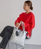 【ベイフロー/BAYFLOW】の≪一部 ≫ A4サイズ収納可 チャーム付き3WAYキルトトート ライトグレー12|ID: prp329100004527844 ipo3291000000034600643