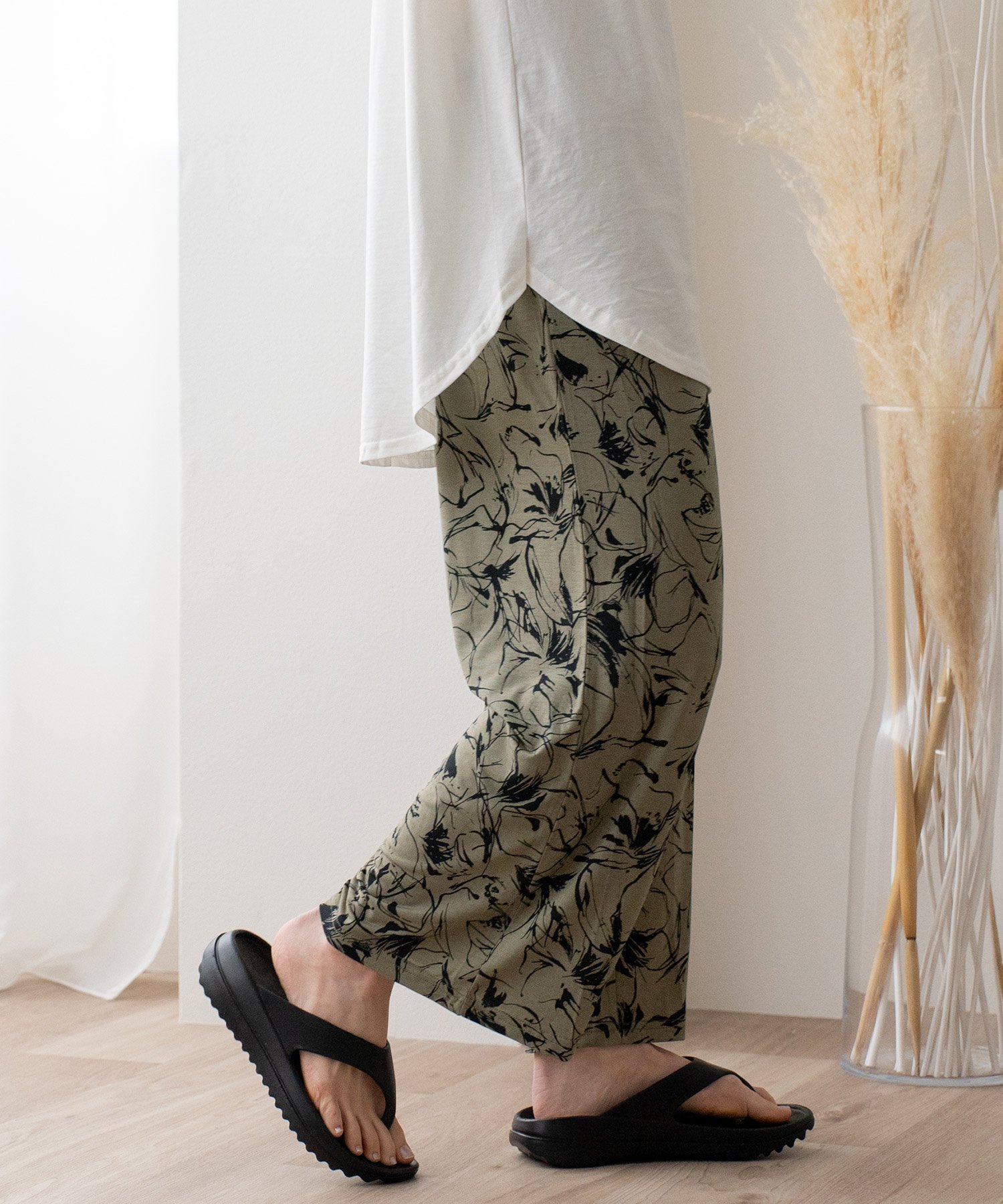 【ヴィータフェリーチェ/VitaFelice】のクールロングパンツ インテリア・キッズ・メンズ・レディースファッション・服の通販 founy(ファニー) 　ファッション　Fashion　レディースファッション　WOMEN　パンツ　Pants　エスニック　Ethnic　リラックス　Relax　ロング　Long　ワイド　Wide　アートオリーブ|ID: prp329100004528025 ipo3291000000032018902
